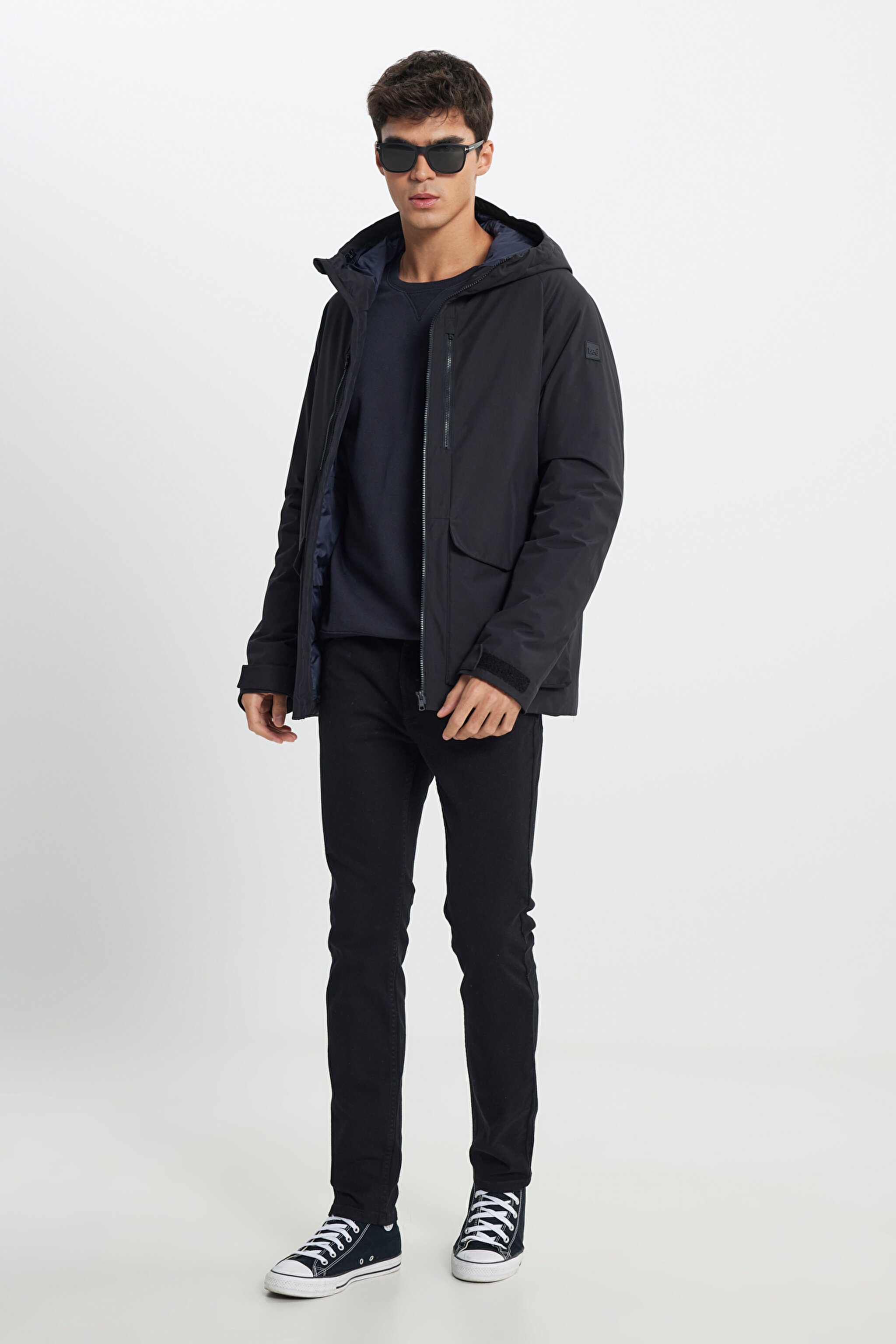 Relaxed Fit Geniş Kesim Kapüşonlu Siyah Parka - Black-L242506001 (görsel 3)