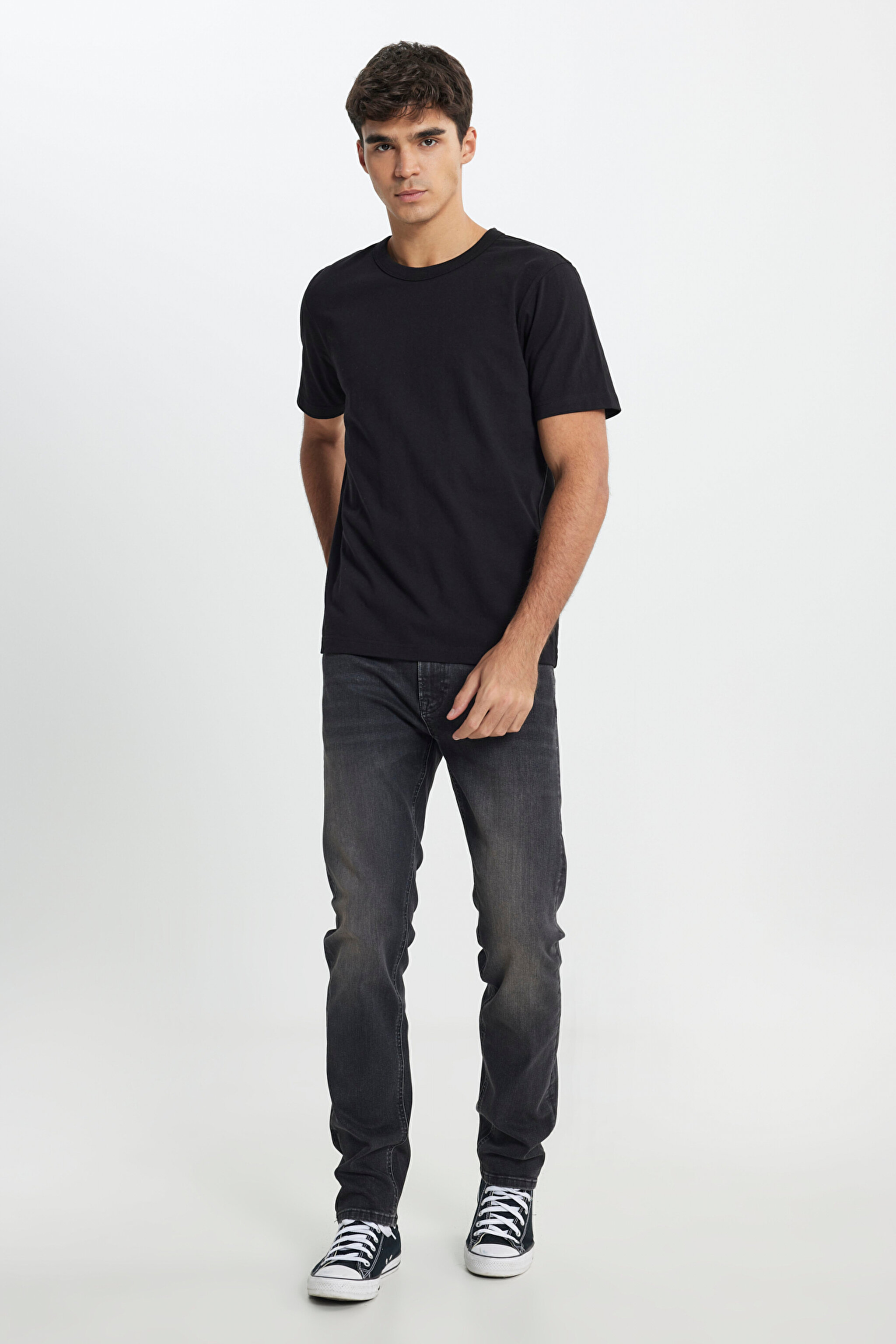 Regular Fit Normal Kesim Bisiklet Yaka %100 Pamuk Siyah Tişört - Black-L242526001 (görsel 3)