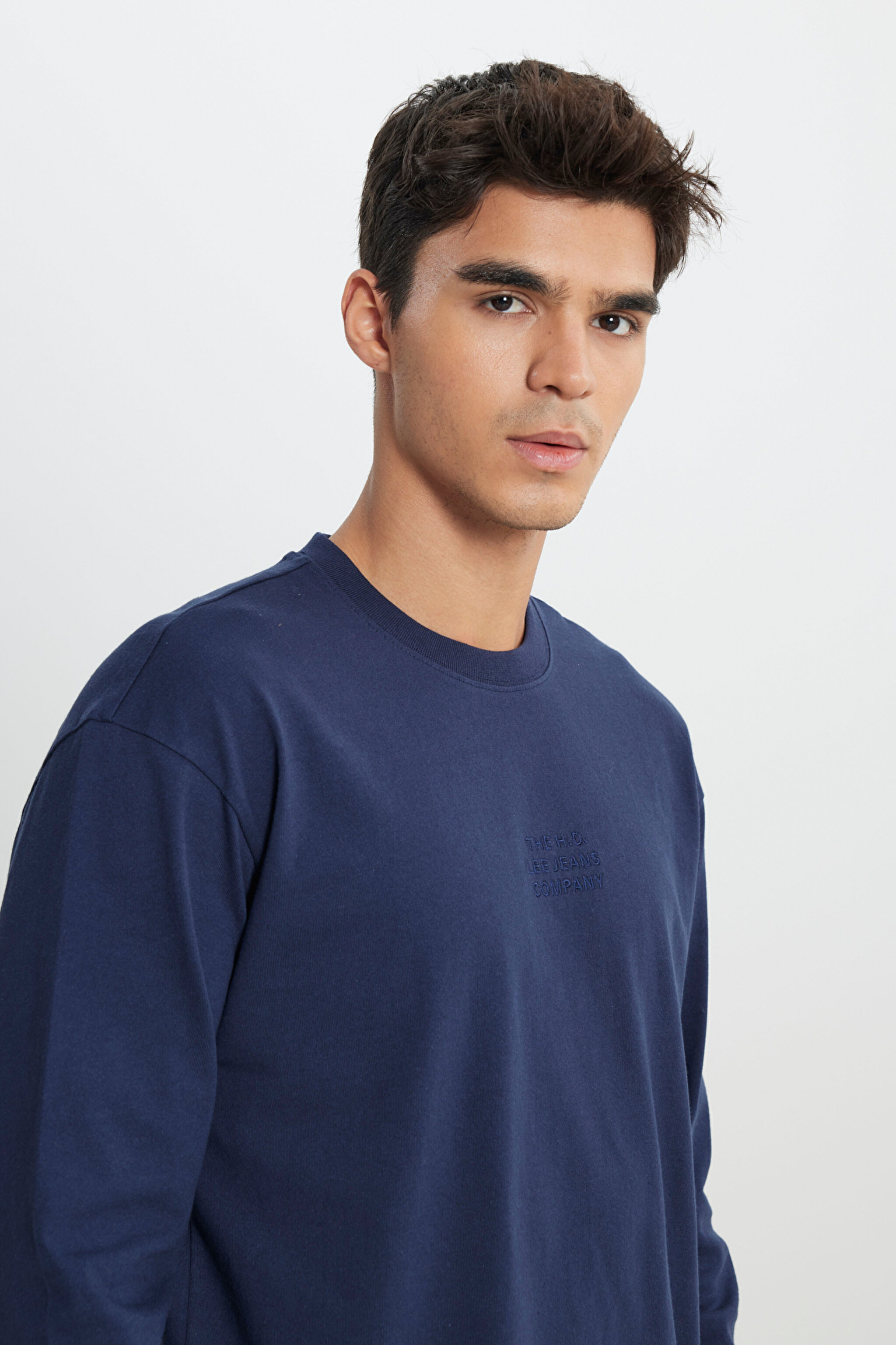Loose Fit Rahat Kesim Bisiklet Yaka %100 Pamuk Lacivert Uzun Kollu Tişört - Navy-L242528410 (görsel 4)