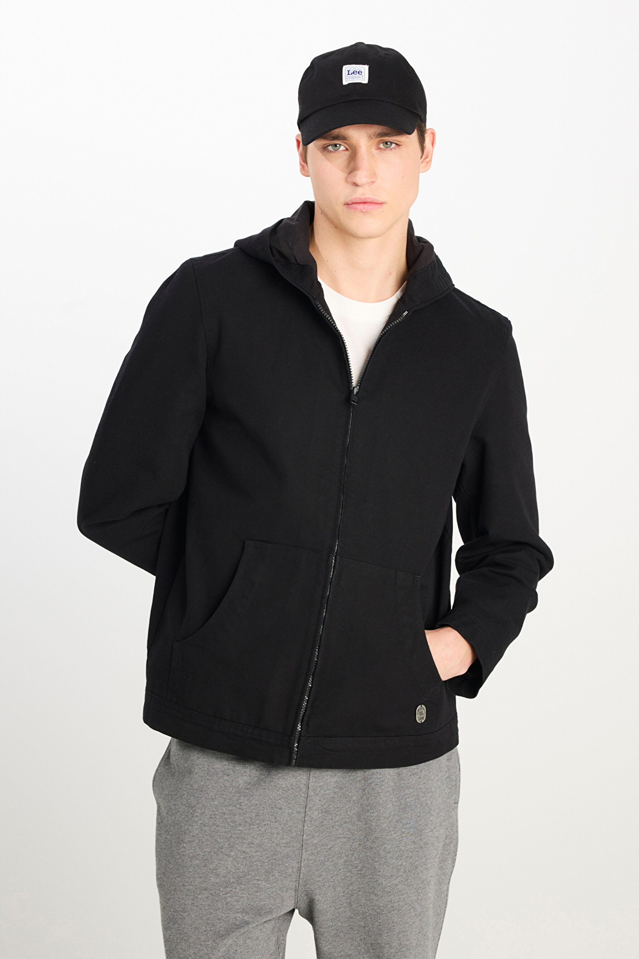Regular Fit Normal Kesim Kapüşonlu Siyah Ceket - Black-L242536001