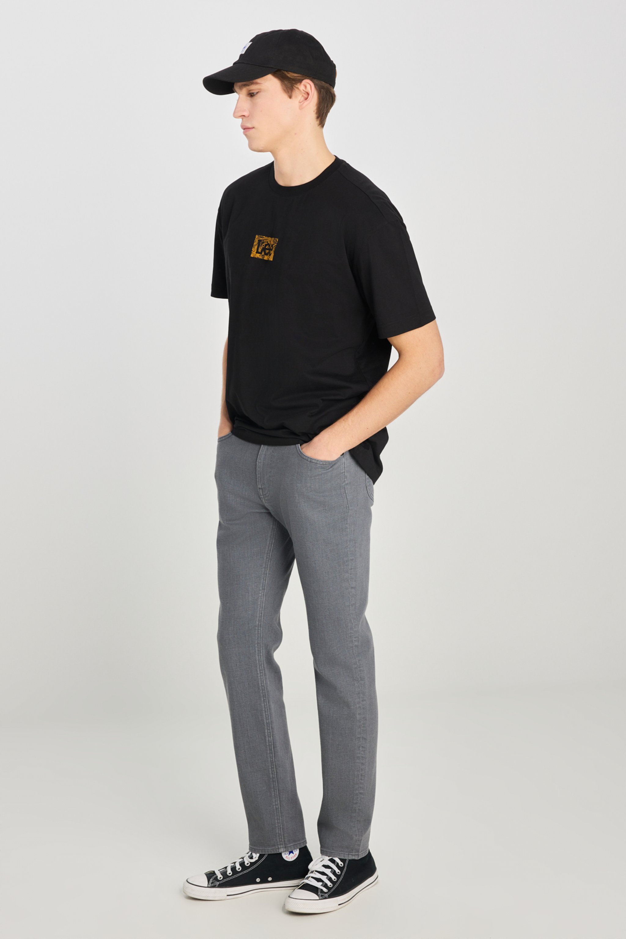 Regular Fit Normal Kesim Bisiklet Yaka Lacivert Tişört - Black-L242543001 (görsel 3)