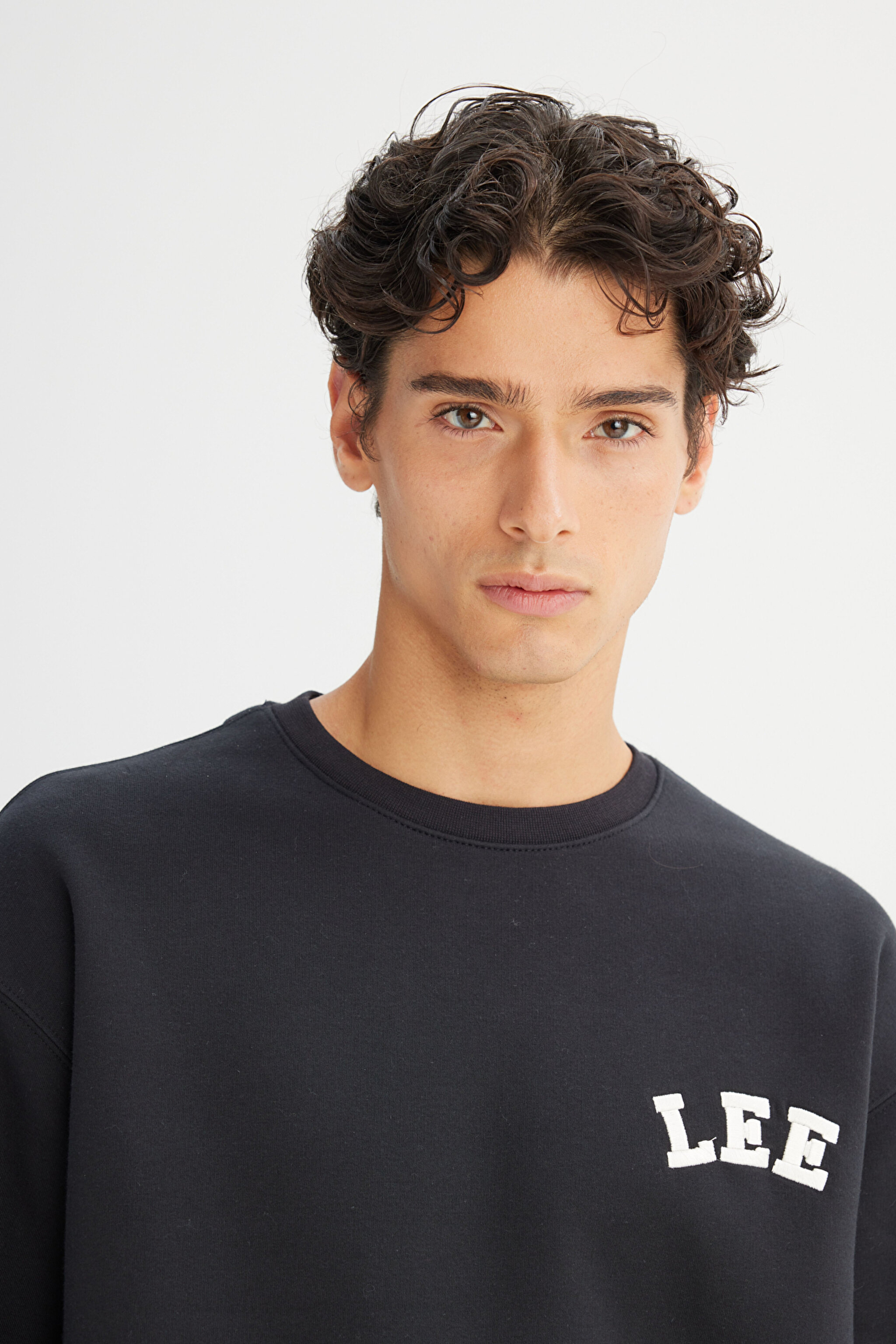 Pamuklu Relaxed Fit Bisiklet Yaka Logo Detaylı Sweatshirt - Black-L242547001 (görsel 4)