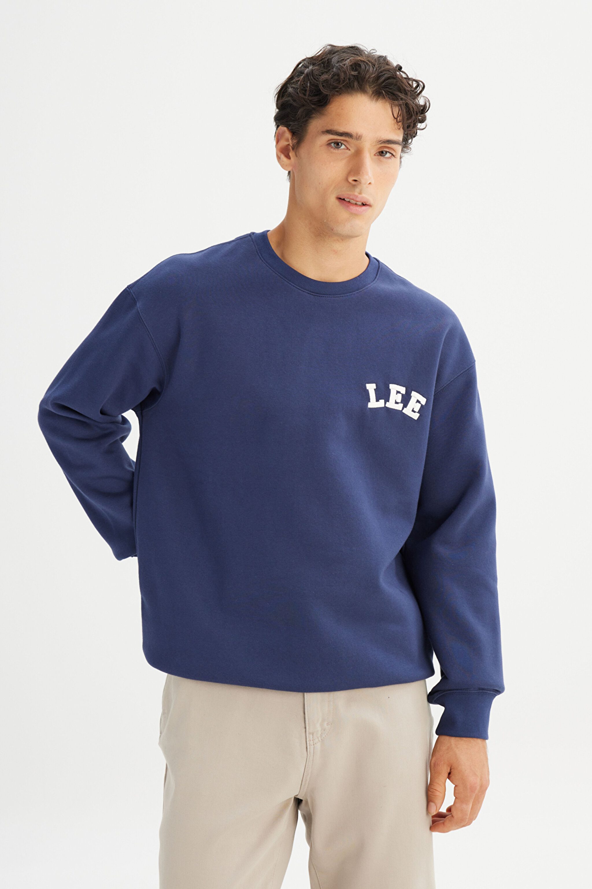Pamuklu Relaxed Fit Bisiklet Yaka İçi Polarlı Logo Detaylı Sweatshirt - Navy-L242547410 (görsel 3)