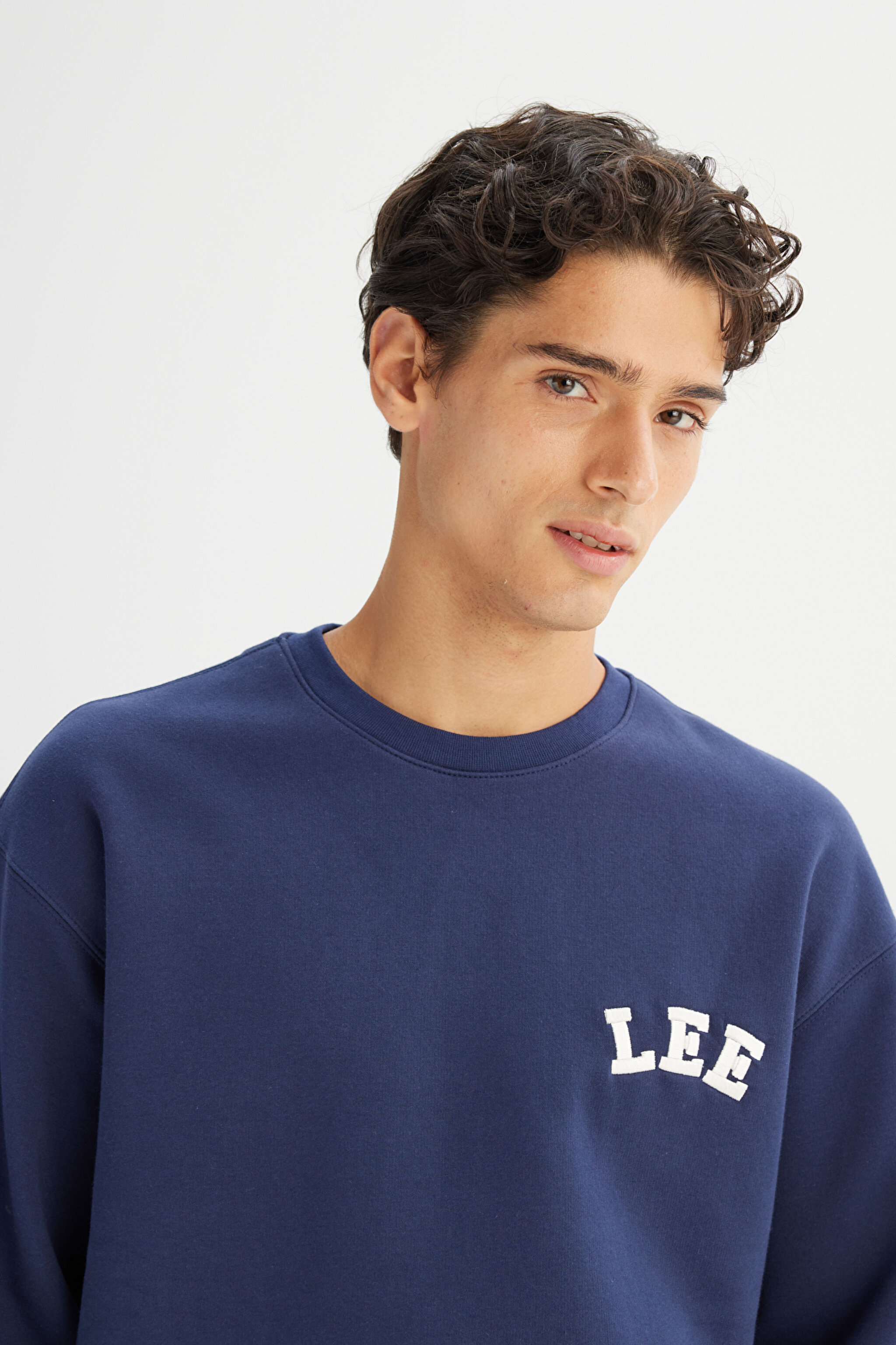 Pamuklu Relaxed Fit Bisiklet Yaka İçi Polarlı Logo Detaylı Sweatshirt - Navy-L242547410 (görsel 4)