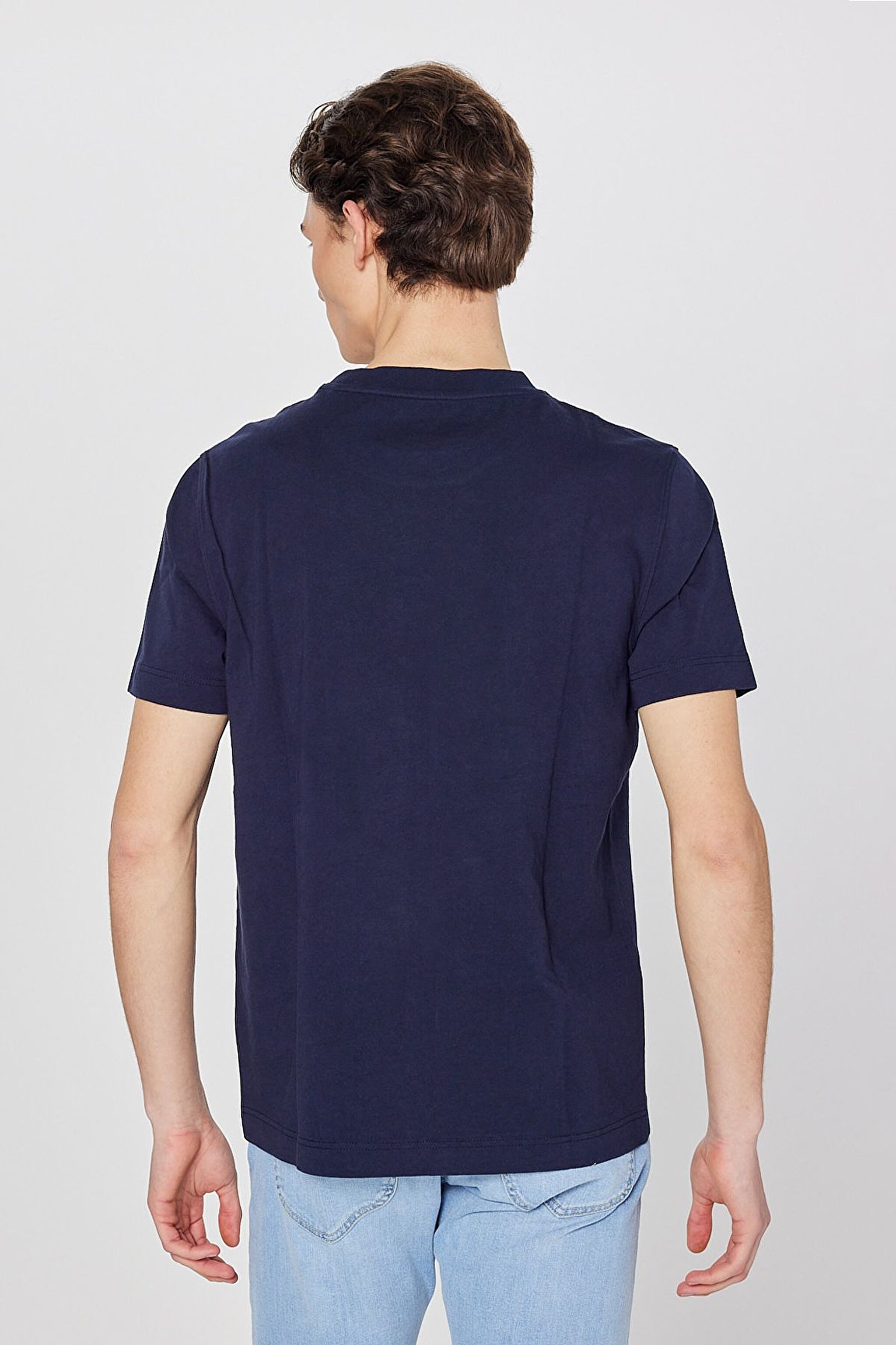 %100 Pamuk Regular Fit Normal Kesim Bisiklet Yaka Aplikeli Tişört - Navy-L2510154410 (görsel 5)