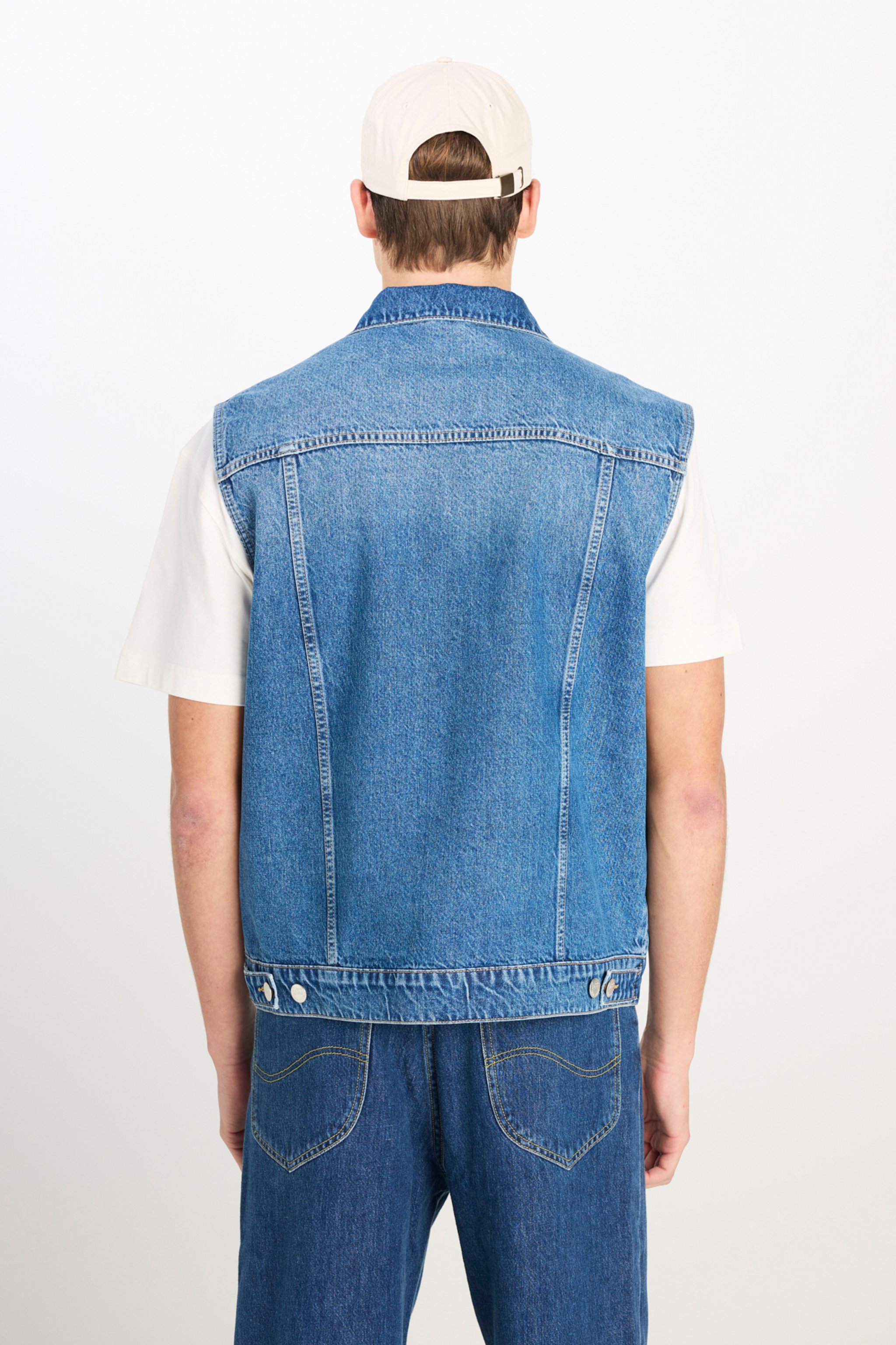 %100 Pamuk Relaxed Fit Geniş Kesim Cep Detaylı Mavi Denim Yelek - Mid Indigo-L2510254381 (görsel 5)