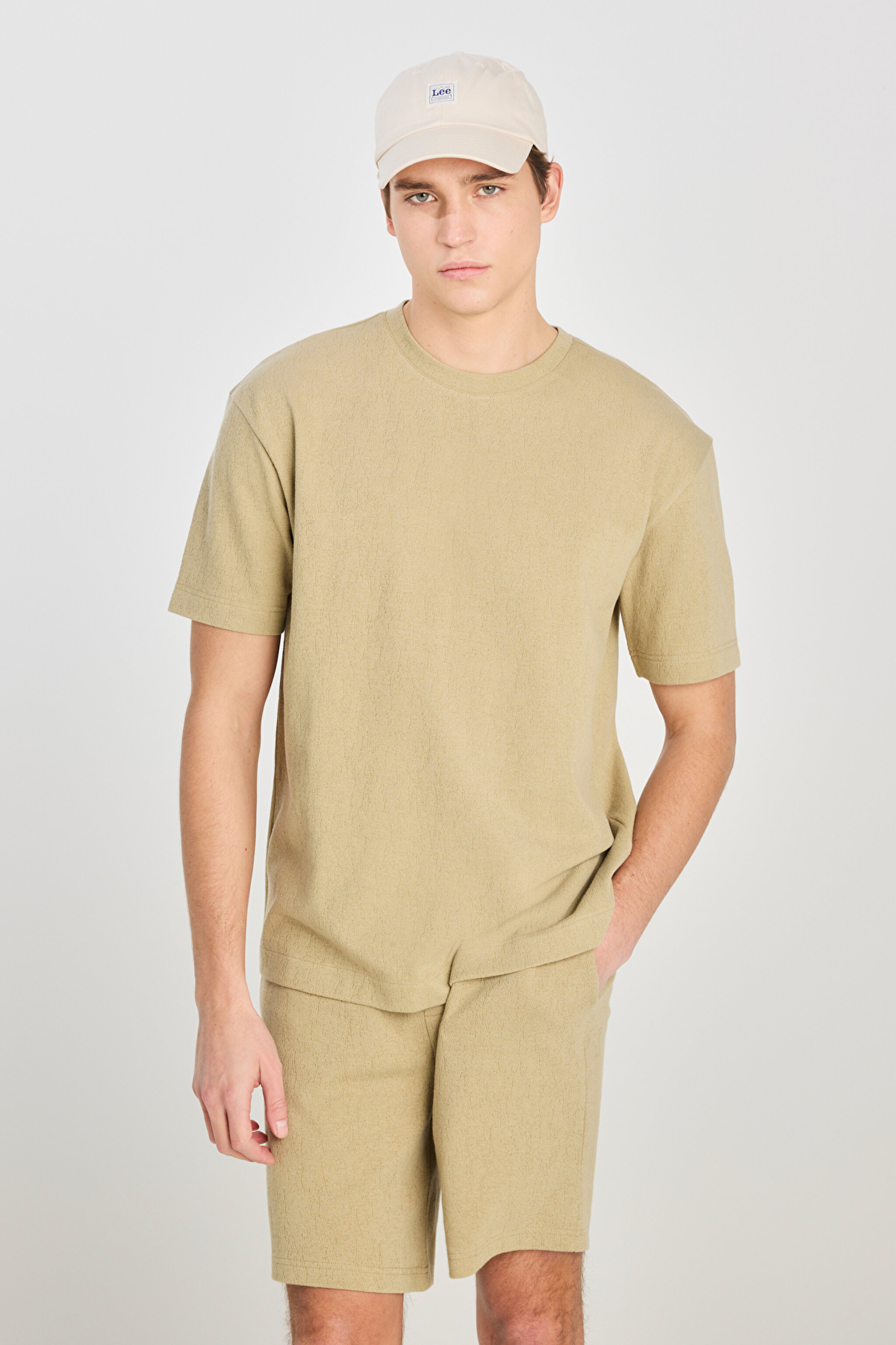 Relaxed Fit Geniş Kesim Bisiklet Yaka Pamuklu Açık Yeşil Tişört