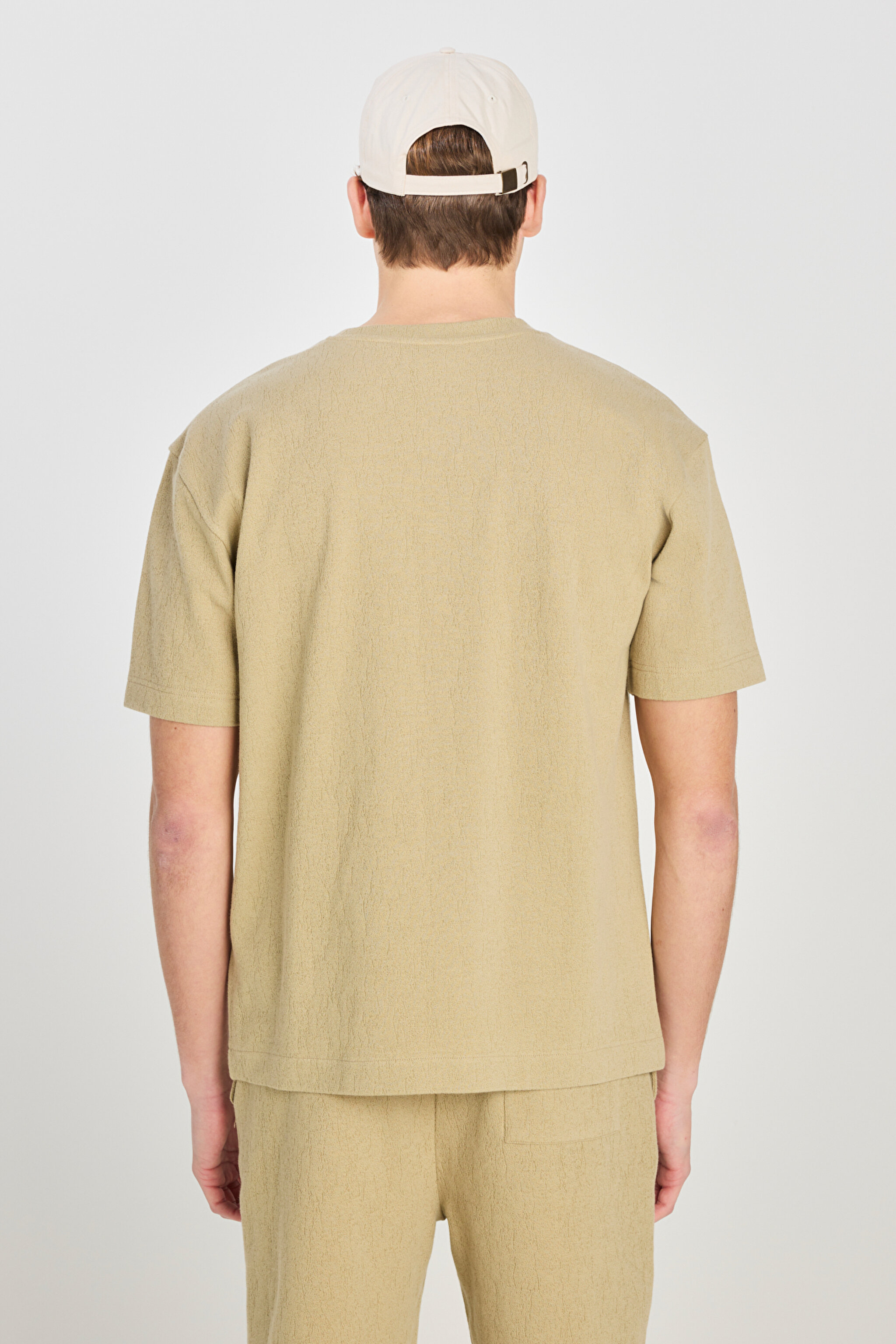 Relaxed Fit Geniş Kesim Bisiklet Yaka Pamuklu Açık Yeşil Tişört - Light Green-L2510271299 (görsel 5)