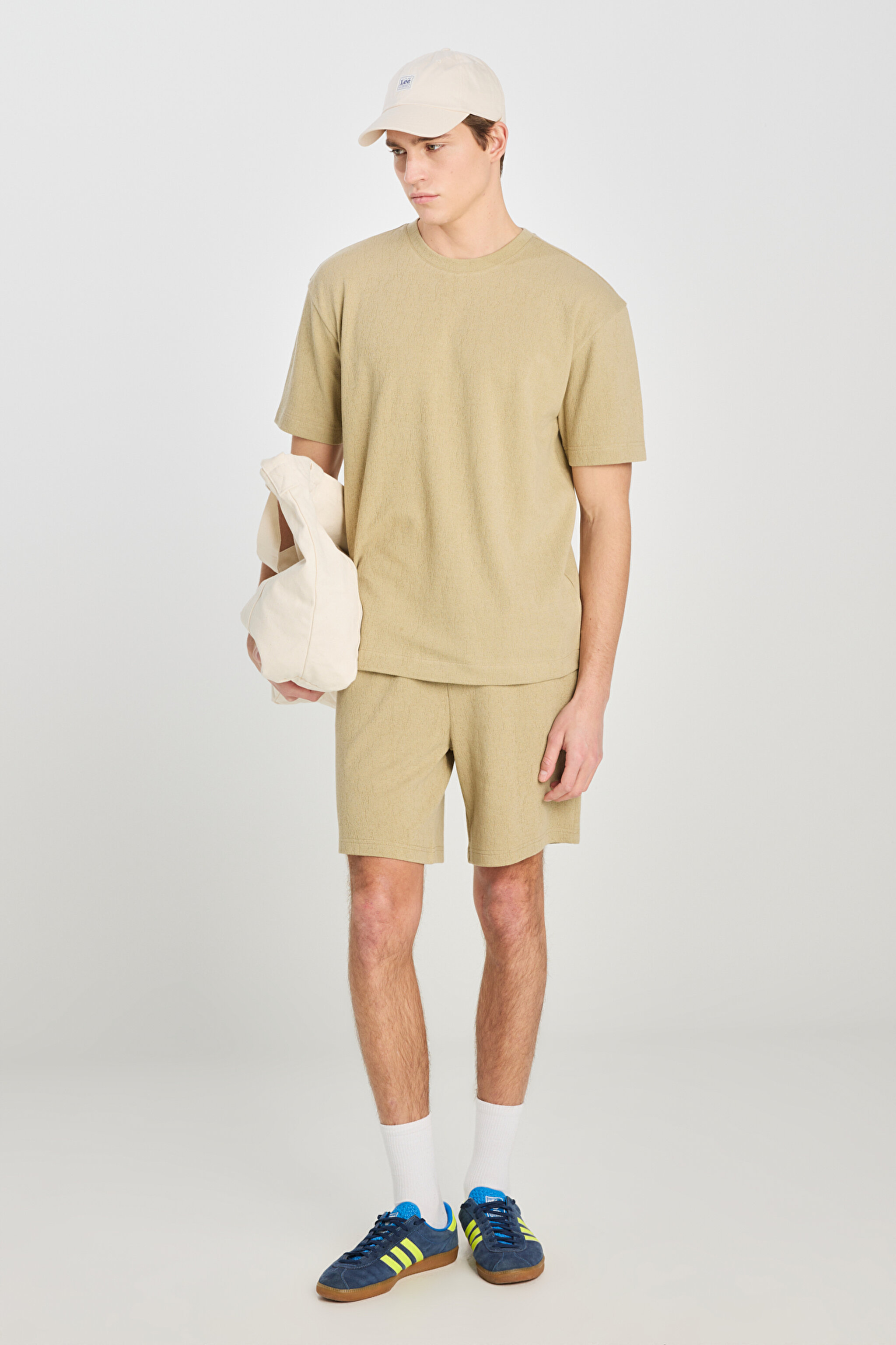 Relaxed Fit Geniş Kesim Normal Bel Pamuklu Açık Yeşil Sweatşort - Light Green-L2510272299 (görsel 2)
