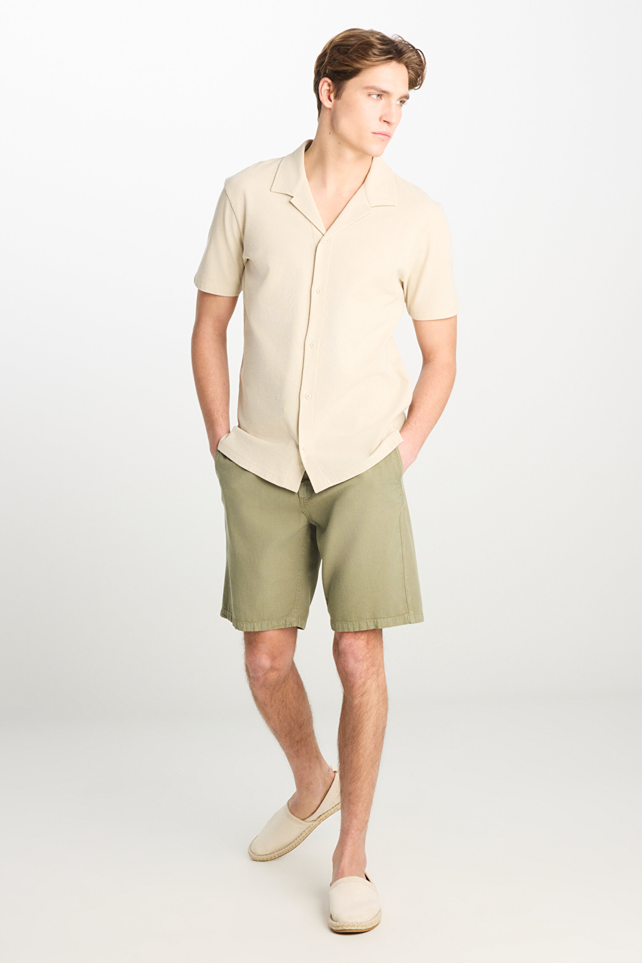 Relaxed Fit Geniş Kesim Deve Tüyü Pamuklu Gömlek - Camel-L2510277211 (görsel 3)