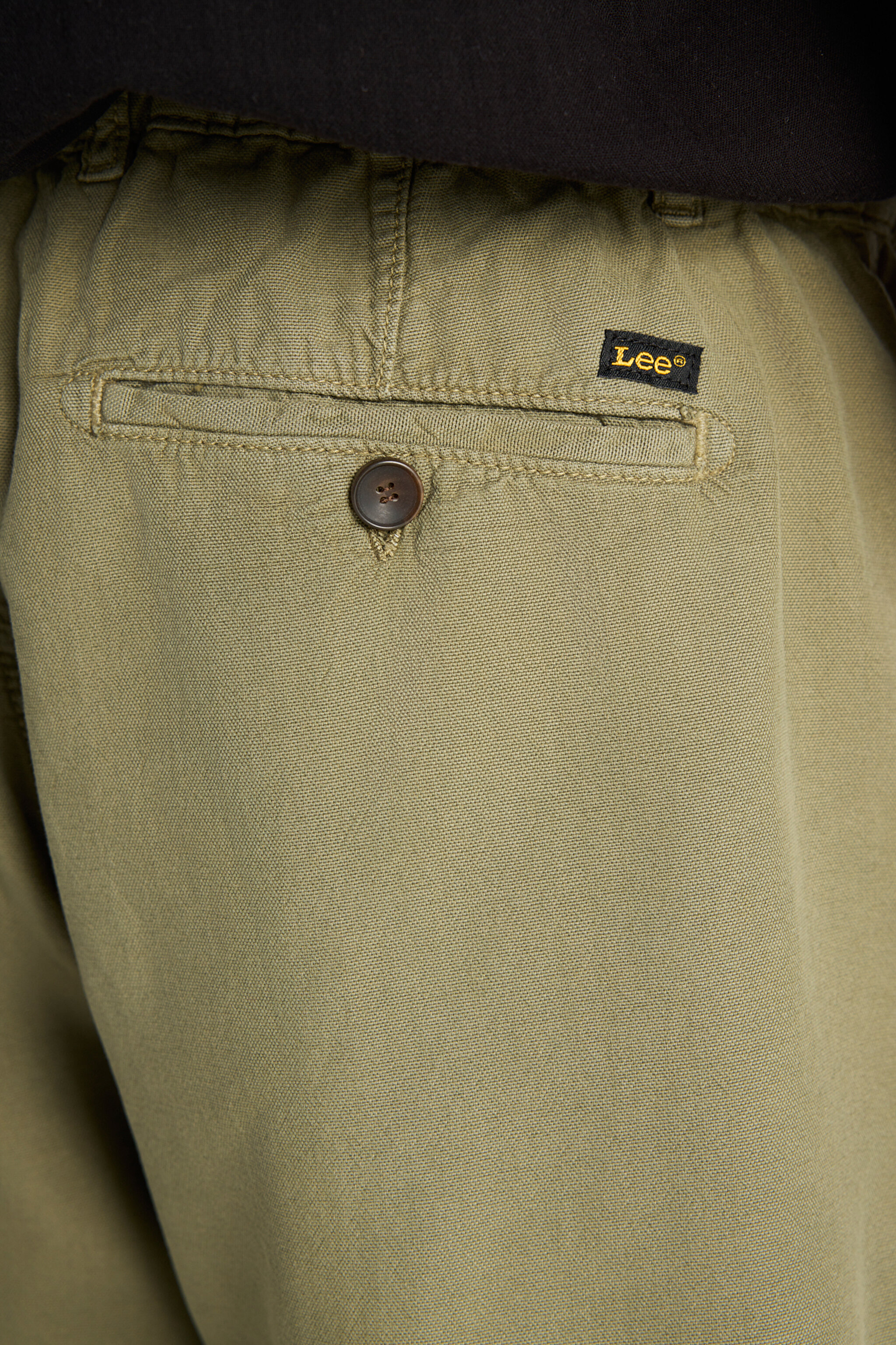 Relaxed Fit Geniş Kesim Lastik Bel Detaylı Esnek Haki Chino Şort - Khaki-L2510293801 (görsel 5)