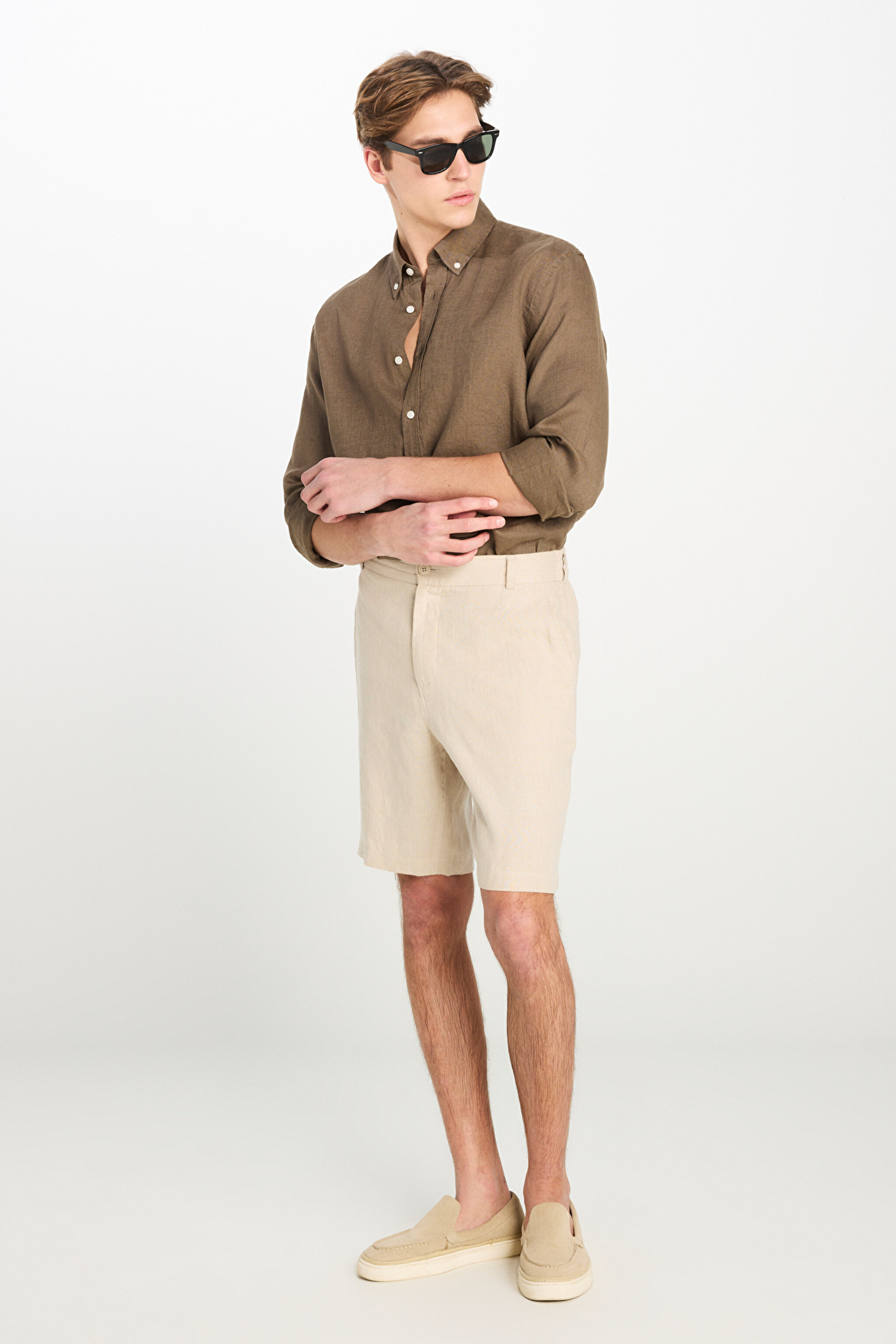 %100 Keten Regular Fit Normal Kesim Lastik Bel Detaylı Bej Şort - Beige-L2510300614 (görsel 2)