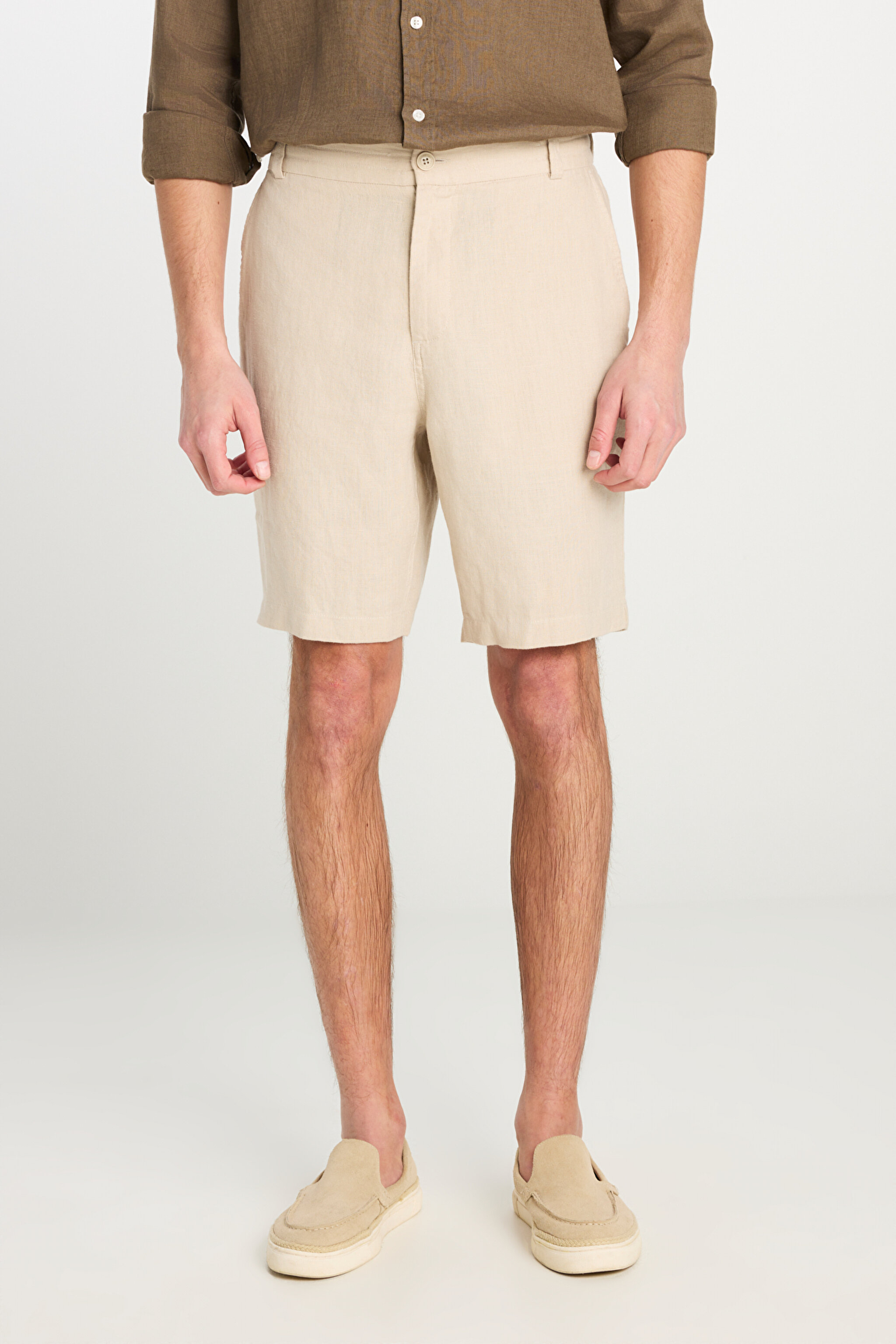 %100 Keten Regular Fit Normal Kesim Lastik Bel Detaylı Bej Şort - Beige-L2510300614 (görsel 3)