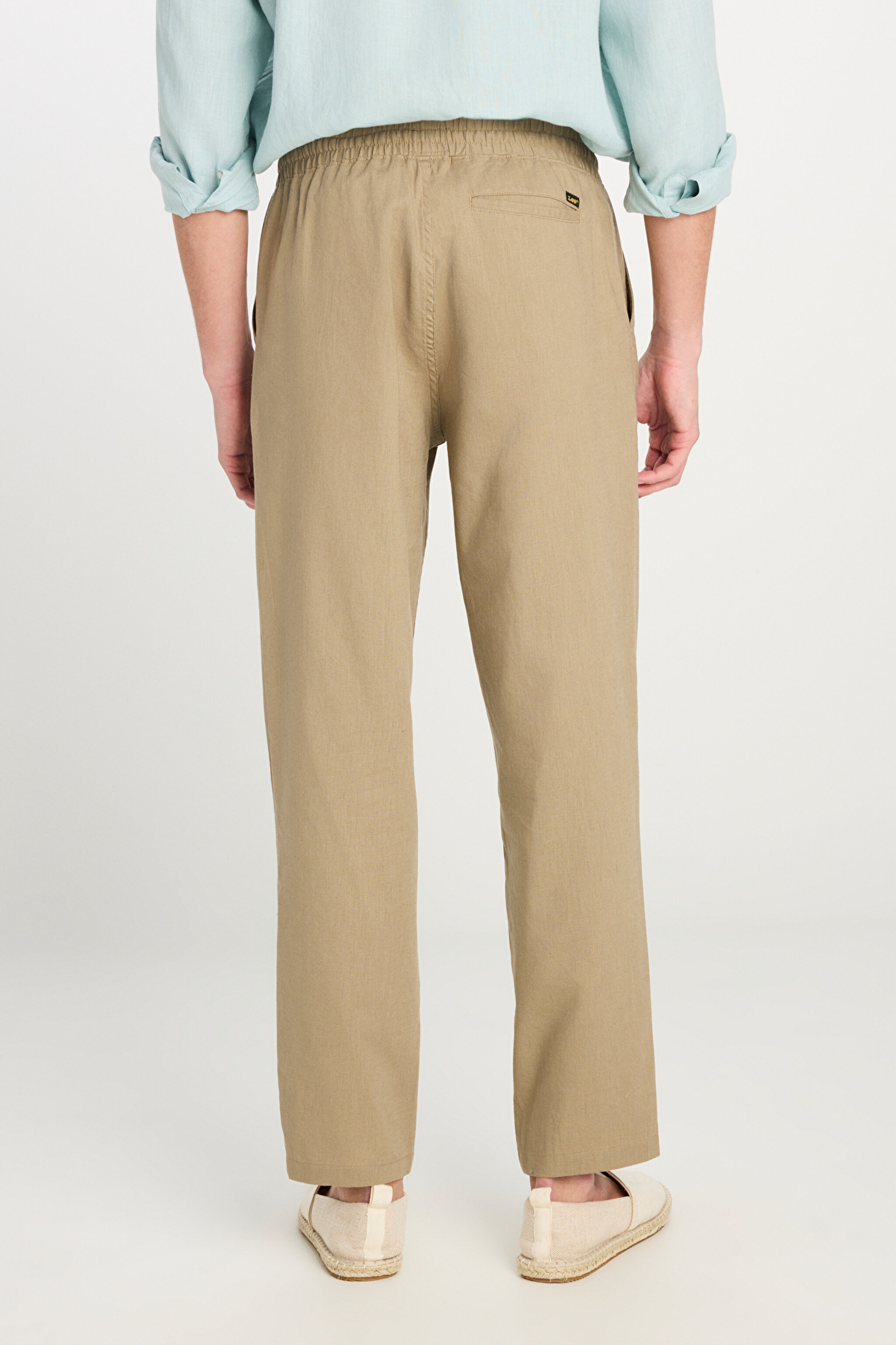 Regular Fit Normal Kesim Lastik Bel Detaylı Keten Karışımlı Deve Tüyü Pantolon - Camel-L2510302211 (görsel 4)