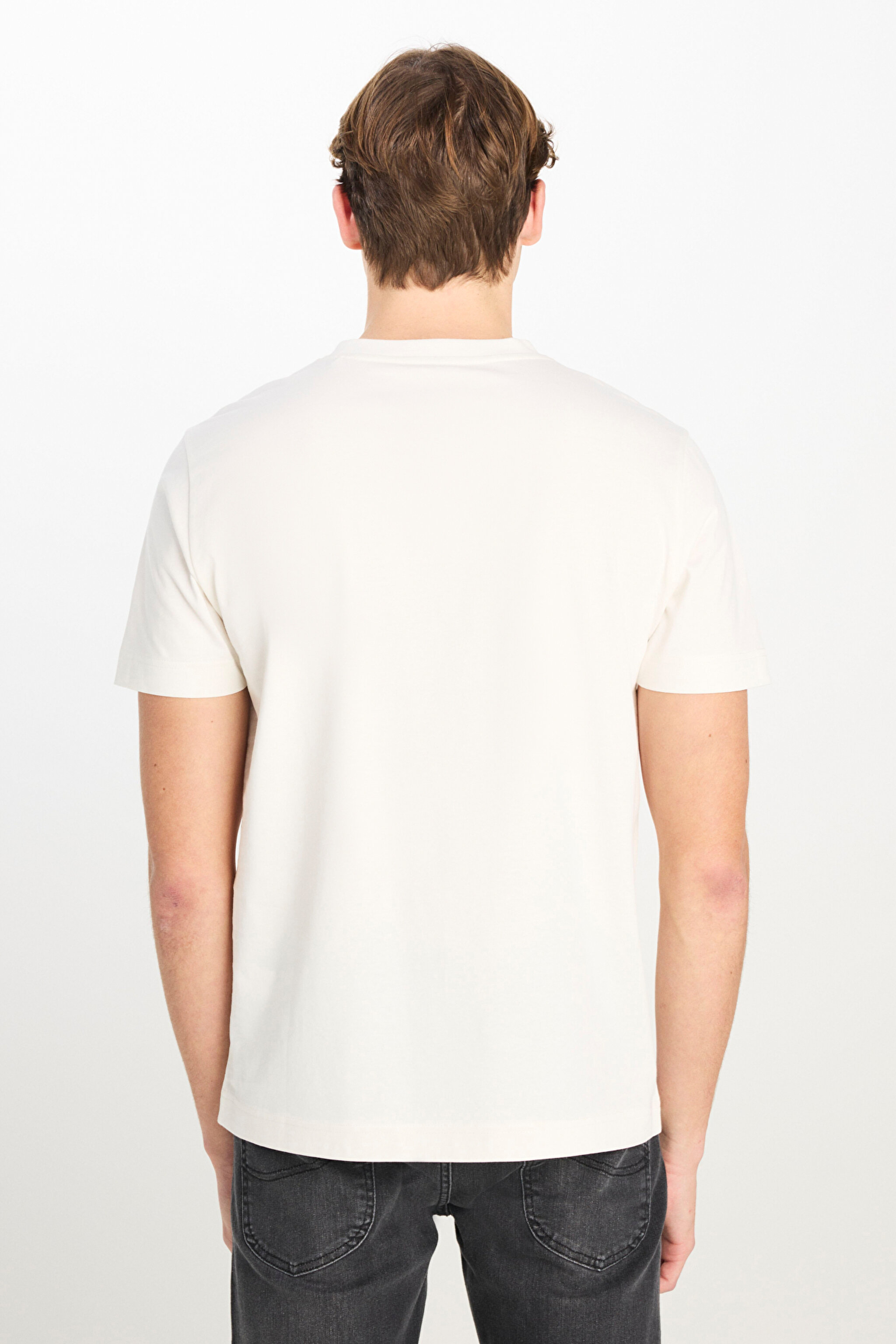 %100 Pamuk Regular Fit Normal Kesim Bisiklet Yaka Kırık Beyaz Tişört - Off White-L2510323102 (görsel 5)
