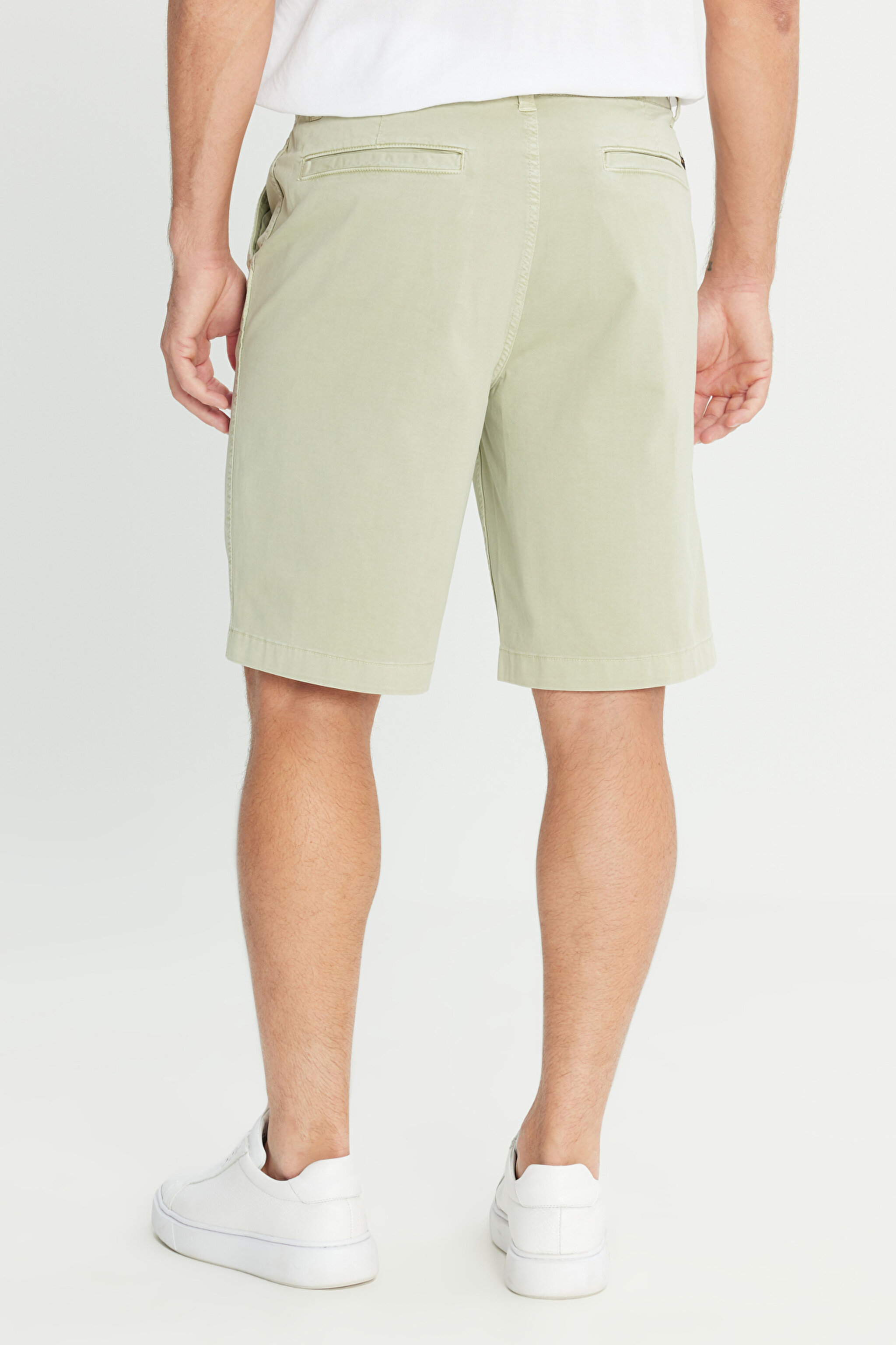 Regular Fit Normal Kesim Lastik Bel Detaylı Uçuk Yeşil Pamuklu Esnek Chino Şort - Tea-L2510538341 (görsel 4)