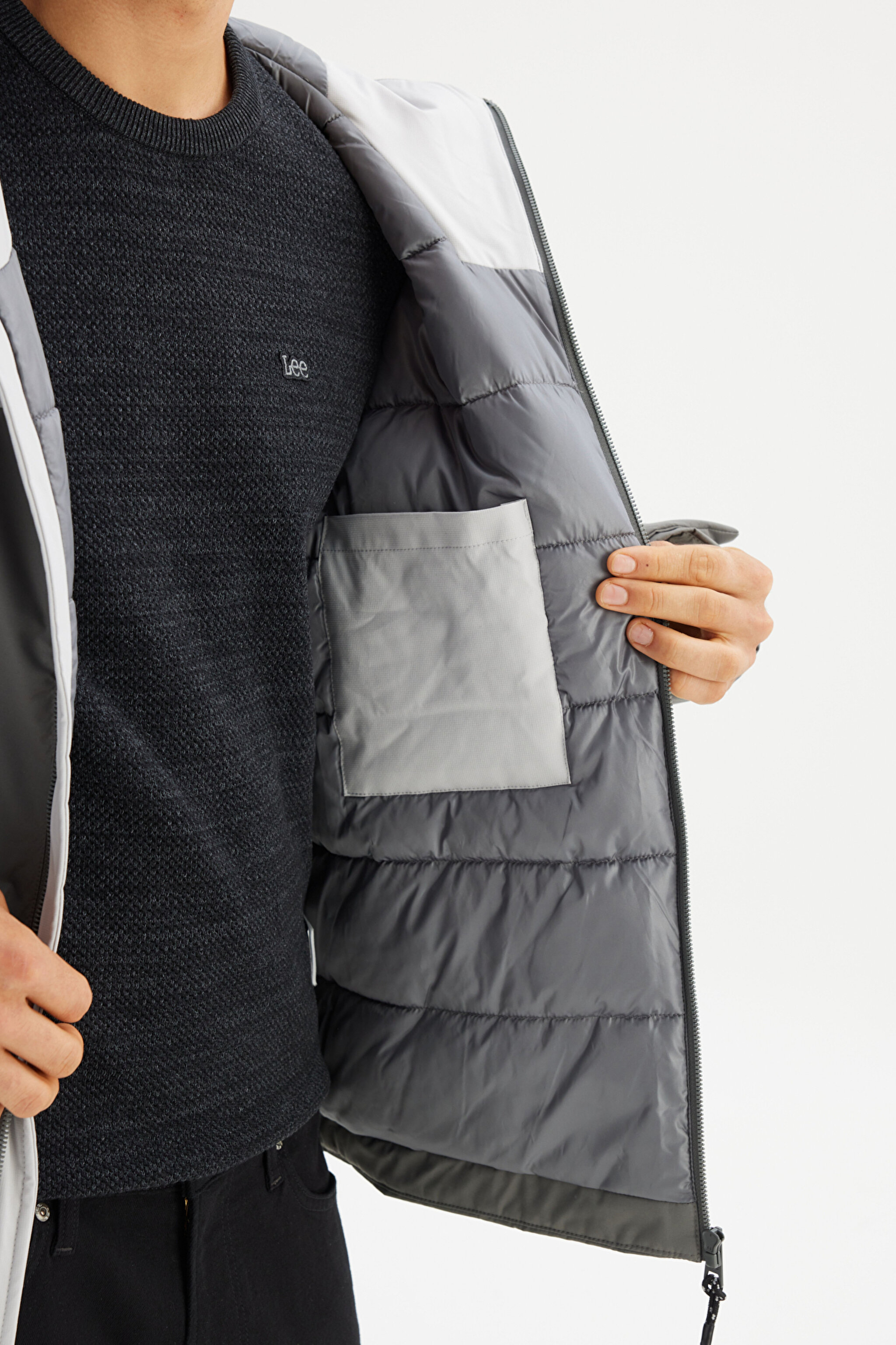 Relaxed Fit Rahat Kesim Kapüşonlu Cepli Şişme Puffer Mont - Anthracite-L2520257003 (görsel 5)