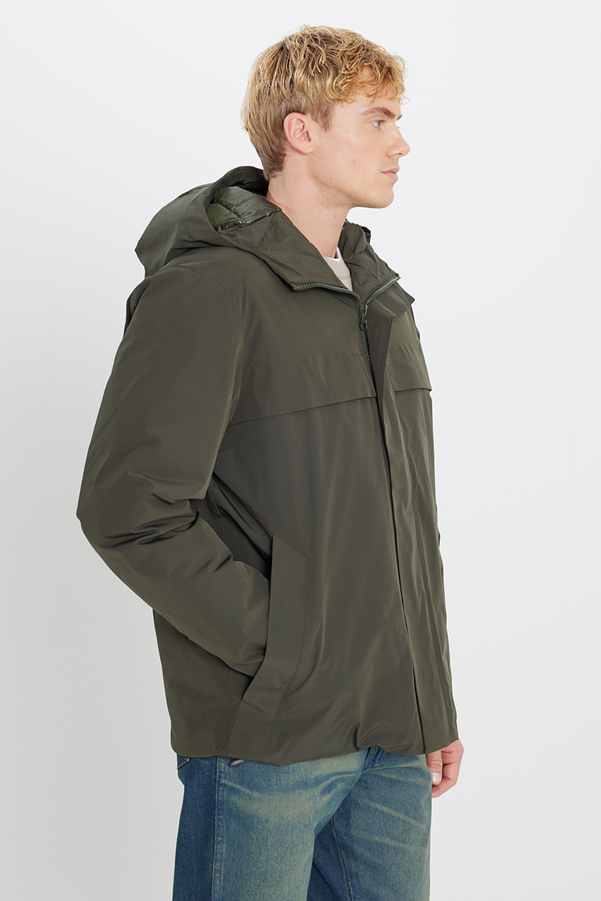 Relaxed Fit Rahat Kesim Kapüşonlu Cepli Şişme Puffer Mont - KHAKI-L2520258801 (görsel 2)