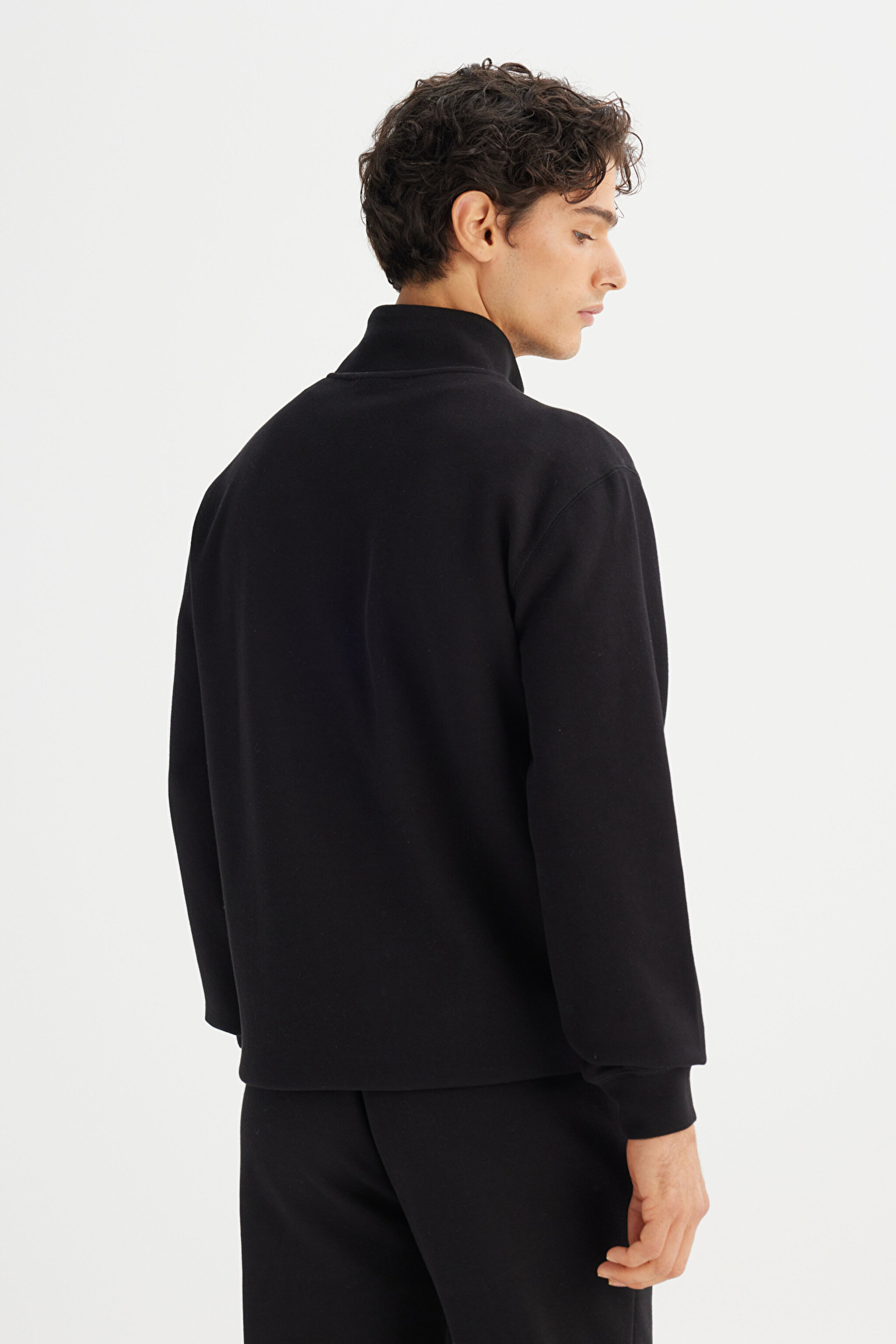 Regular Fit Normal Kesim Kapüşonlu Fermuar Detaylı Siyah Sweatshirt - Black-L2520312001 (görsel 5)