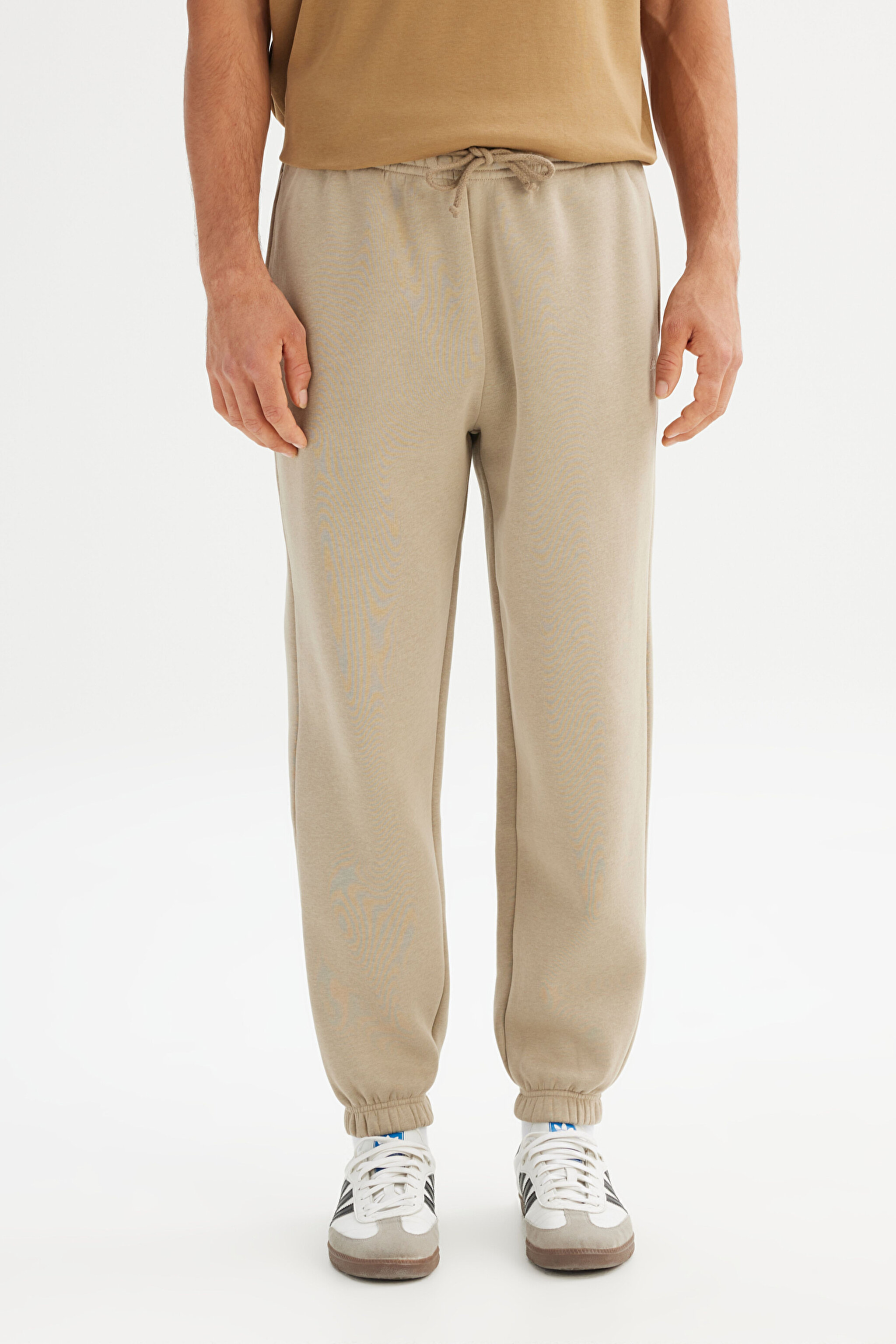 Pamuklu Regular Fit Normal Kesim Cepli Örme Jogger Pantolon - Beige-L2520368614 (görsel 2)
