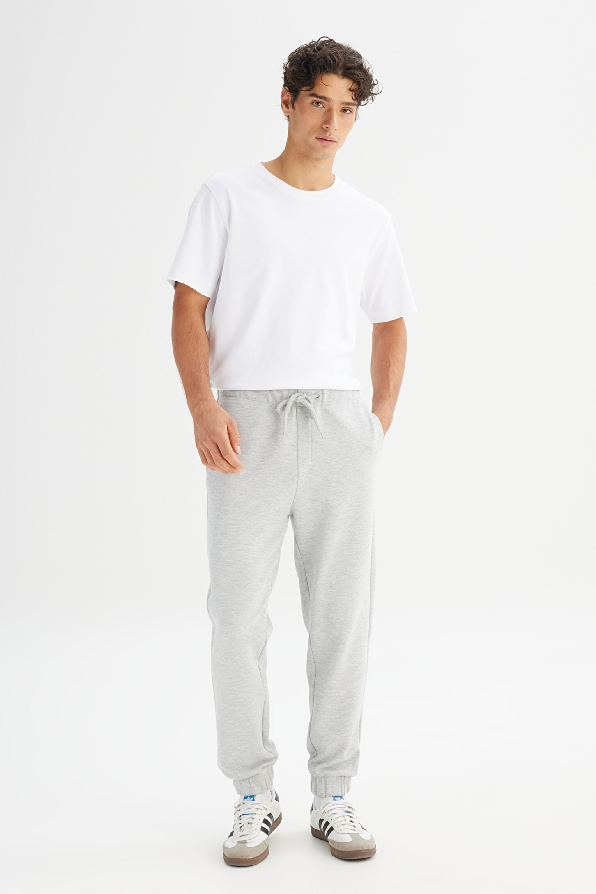 Regular Fit Normal Kesim Ribanalı Paça Gri Melanj Sweatpant Eşofman Altı - Gray Melange-L252037136 (görsel 3)