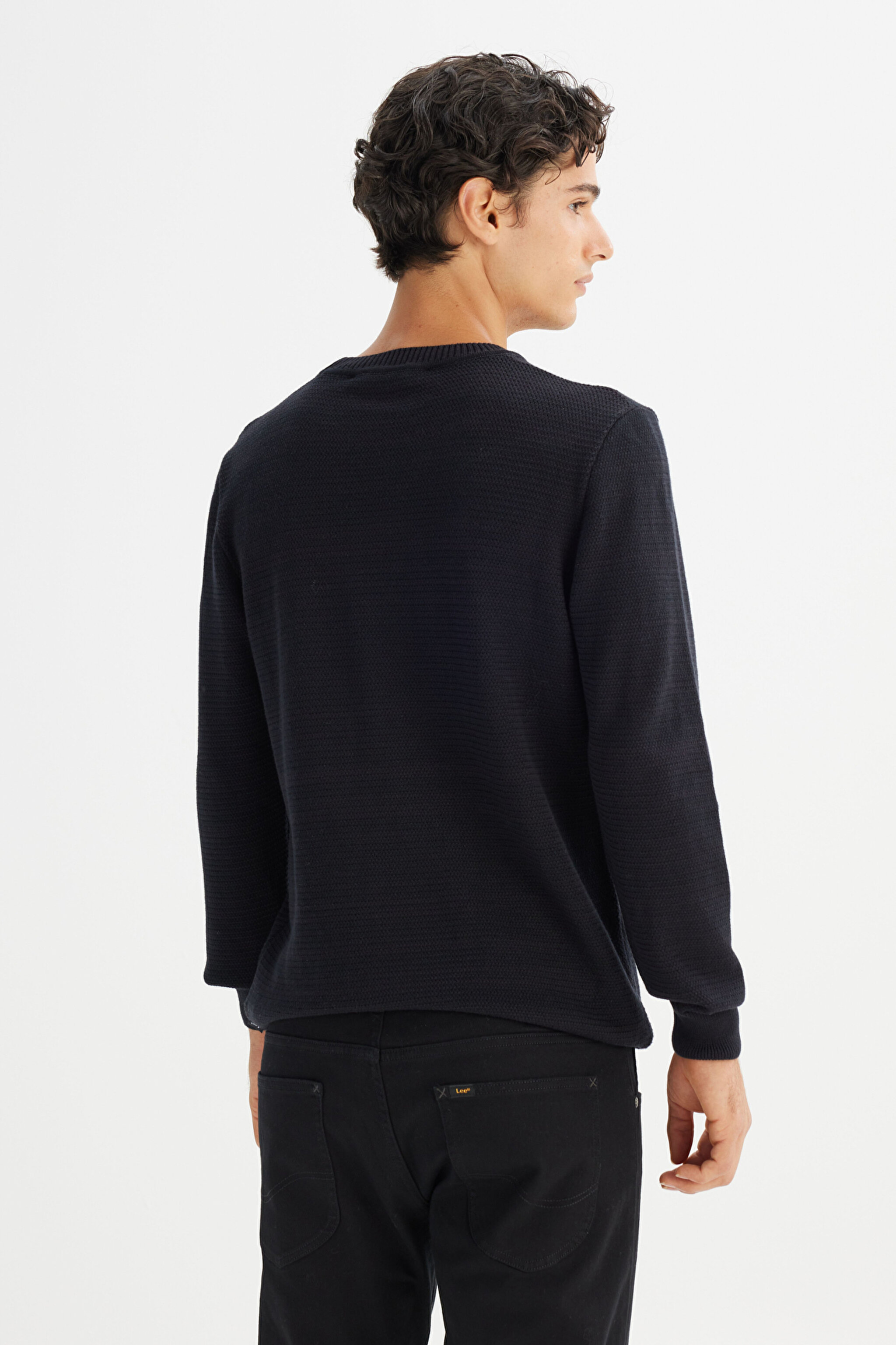 %100 Pamuk Regular Fit Normal Kesim Bisiklet Yaka Triko Kazak - Black-L2520373001 (görsel 5)