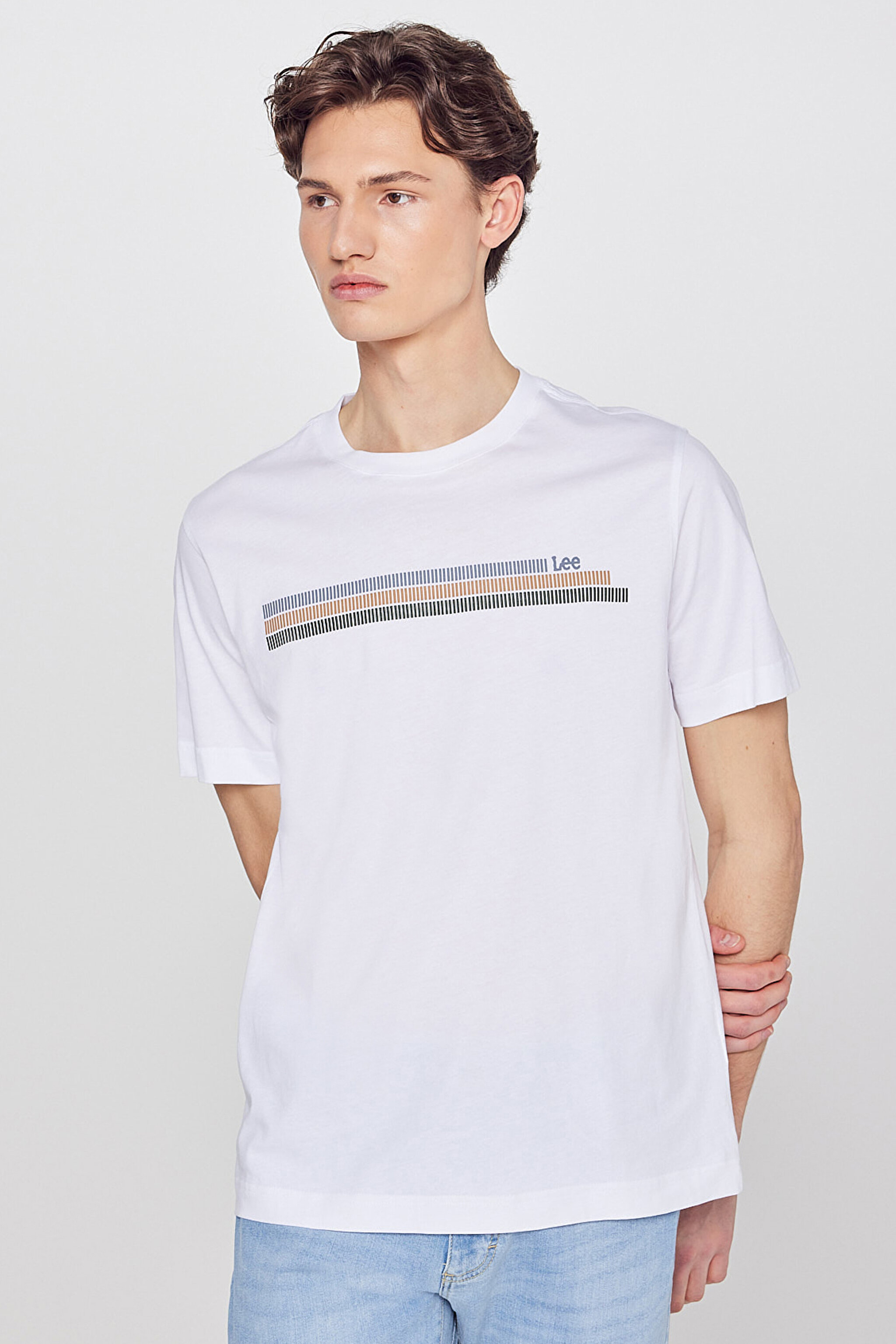 %100 Pamuk Regular Fit Normal Kesim Bisiklet Yaka Logo Detaylı Tişört