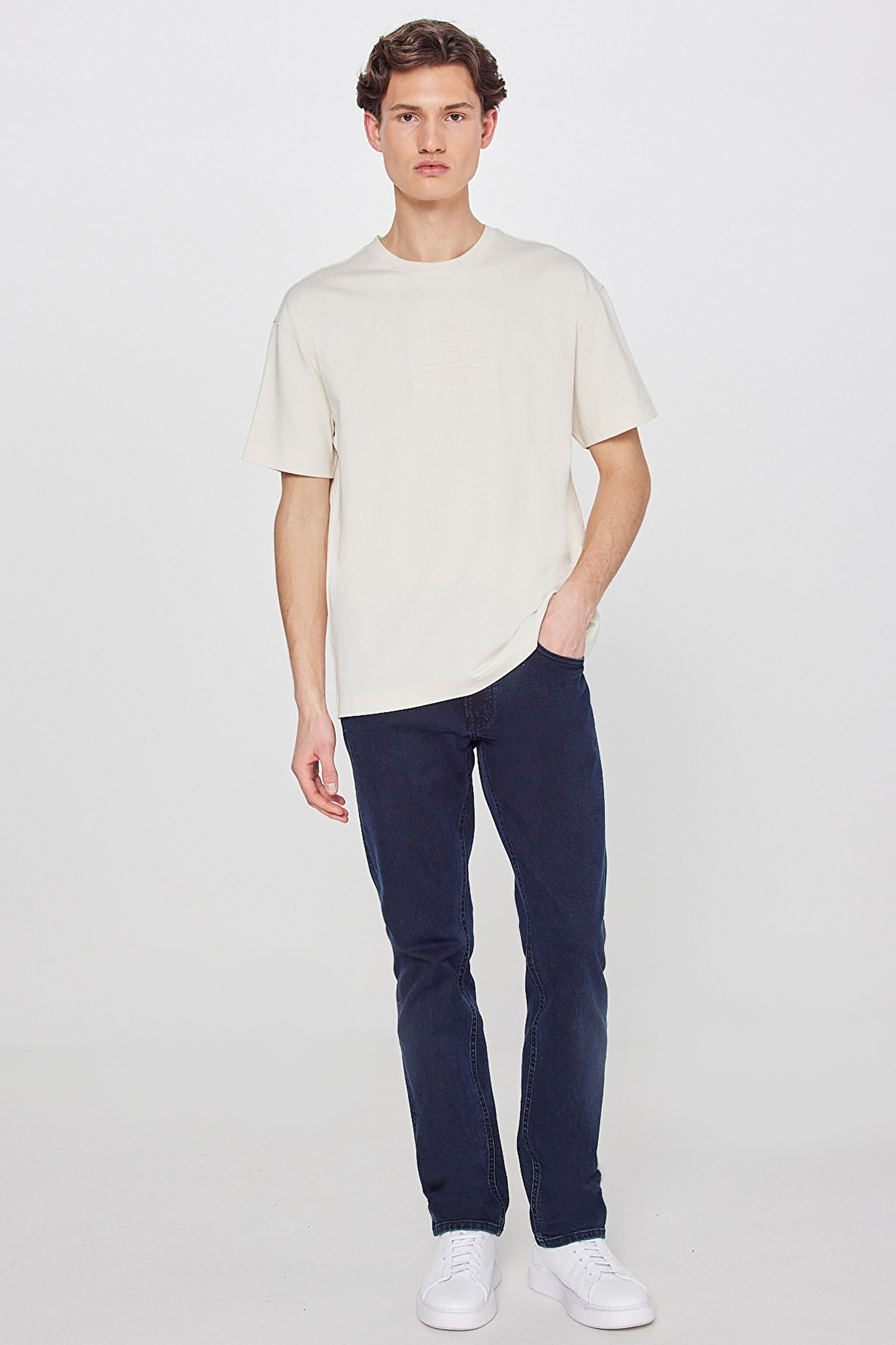 %100 Pamuk Relaxed Fit Rahat Kesim Logo Detaylı Tişört - Beige-L2610041614 (görsel 3)