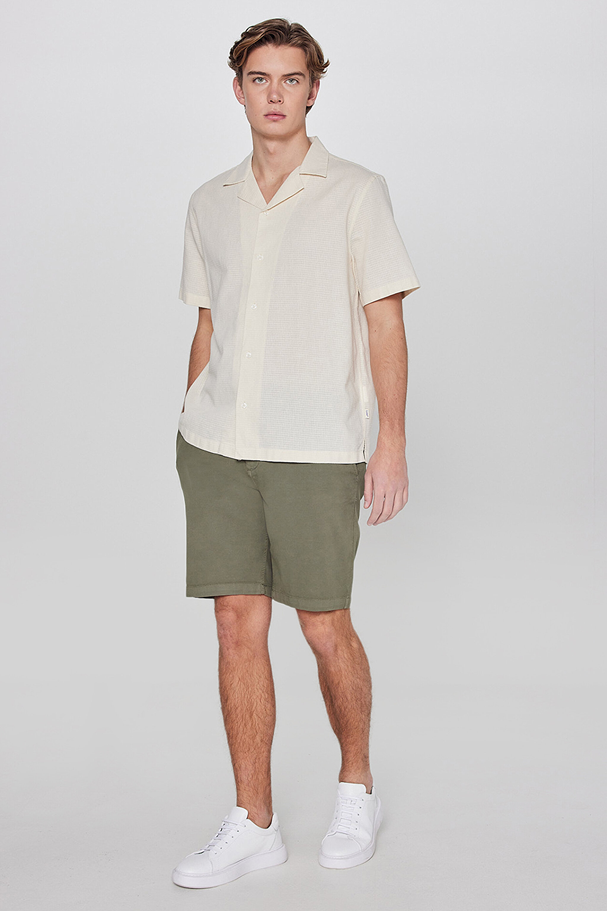 %100 Pamuk Relaxed Fit Rahat Kesim Kısa Kollu Gömlek - Beige-L2610155614 (görsel 3)