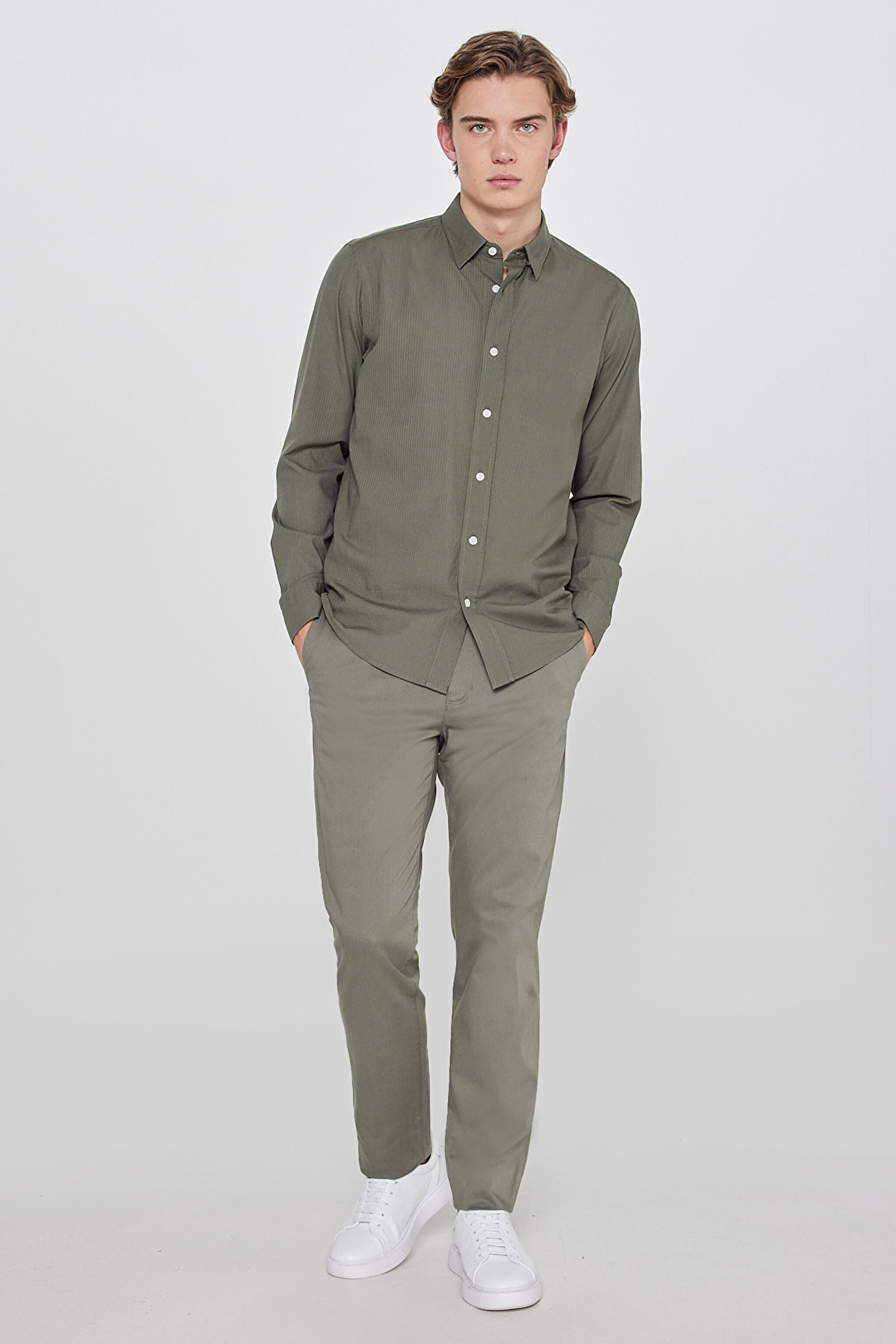 Pamuklu Yumuşak Dokulu Regular Fit Normal Kesim Çizgili Gömlek - Khaki-L2610158801 (görsel 3)