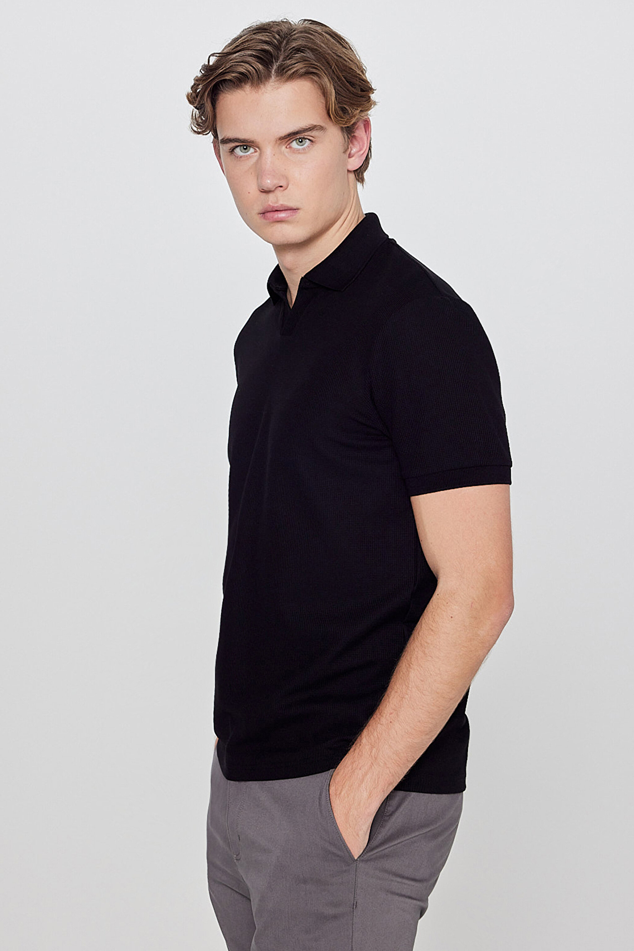 Regular Fit Normal Kesim Polo Yaka Tişört - Black-L2610159001 (görsel 2)