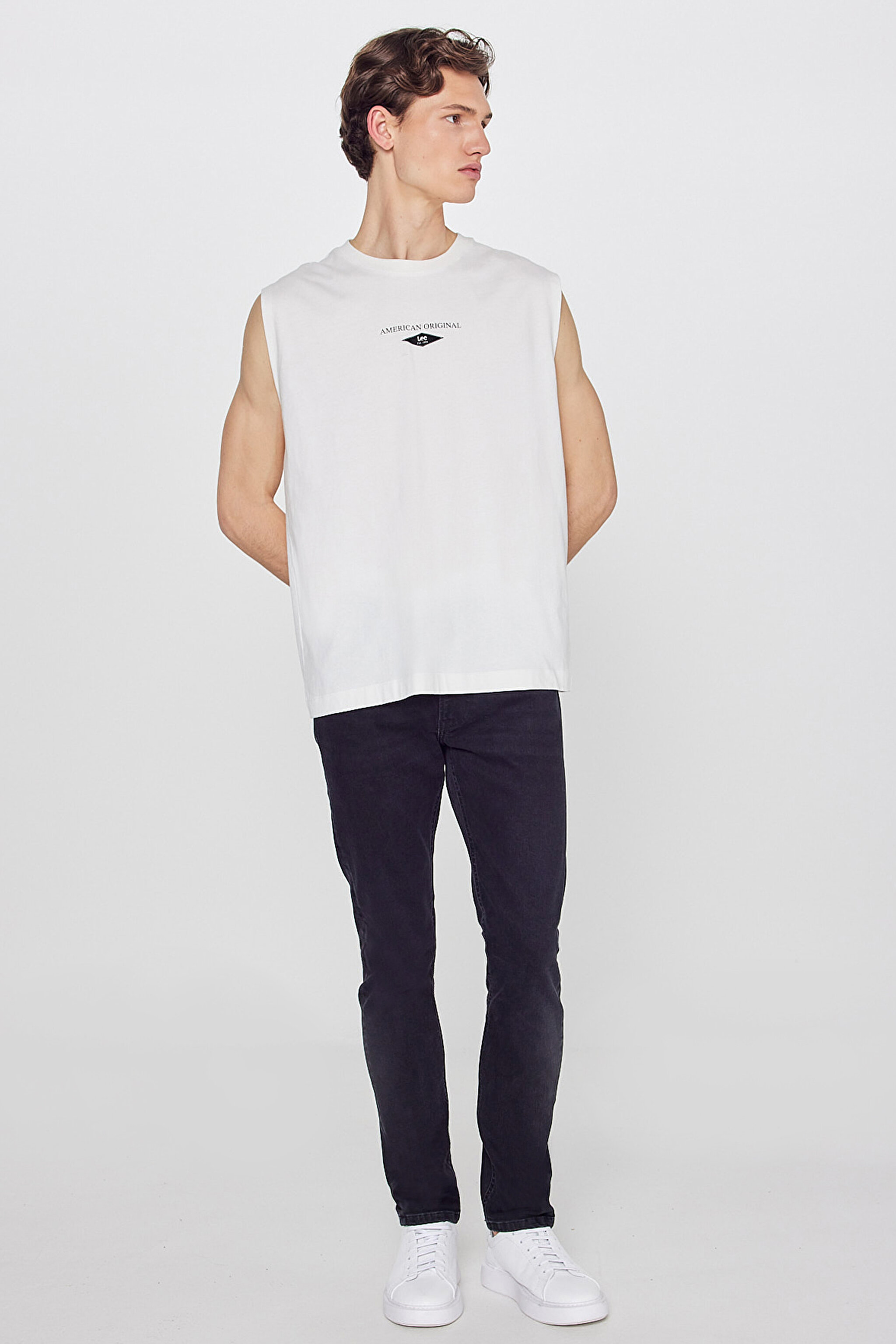 %100 Pamuk Regular Fit Normal Kesim Bisiklet Yaka Kolsuz Tişört - White-L2610176100 (görsel 3)