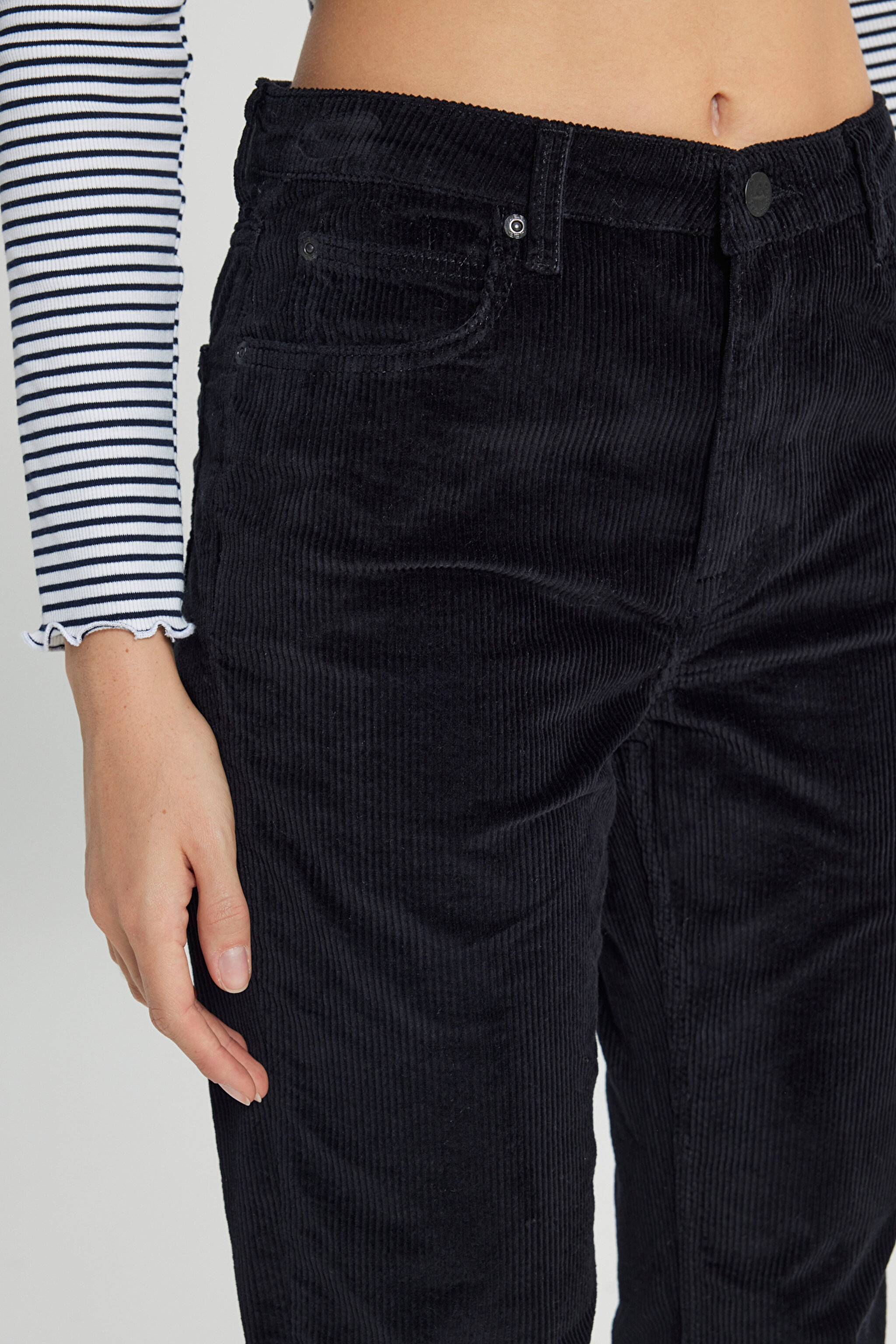 Carol Cropped Straight Fit Yüksek Bel Esnek Jean Kot Pantolon - Black-L30UBF01 (görsel 5)