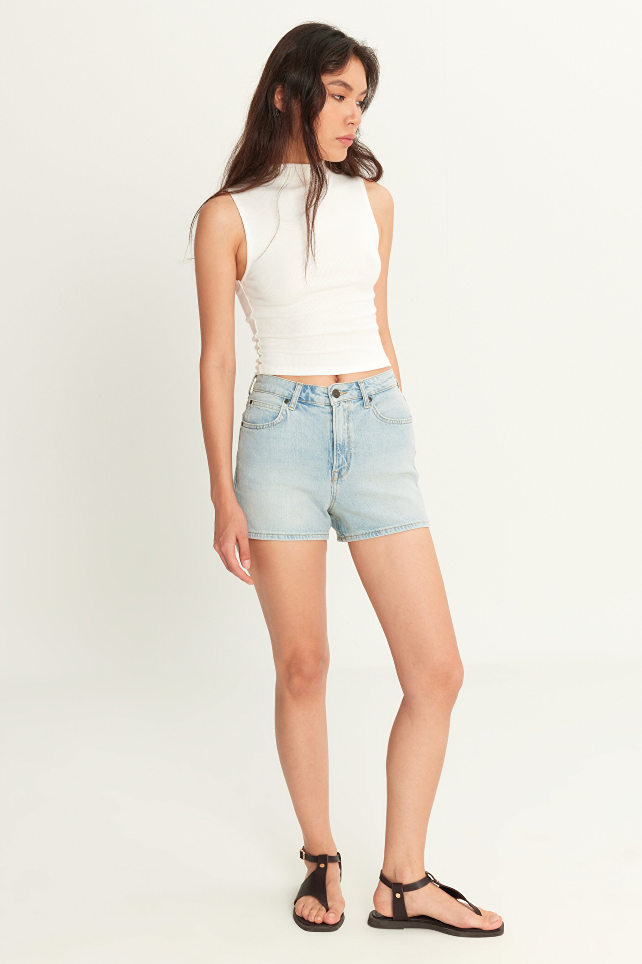 Carol Straight Fit Düz Kesim Yüksek Bel Bol Paça Esnek Jean Kot Şort - Soft Diffused-L37CHGB33 (görsel 2)