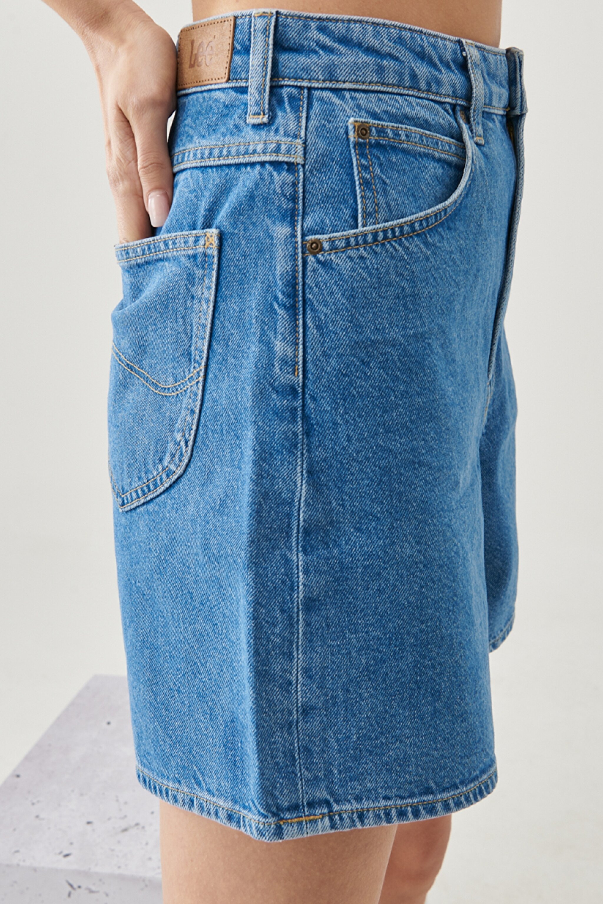 Stella Regular Fit Rahat Kesim %100 Pamuk 5 Cep Jean Şort - Stonewash Ava-L37EOMTU (görsel 6)
