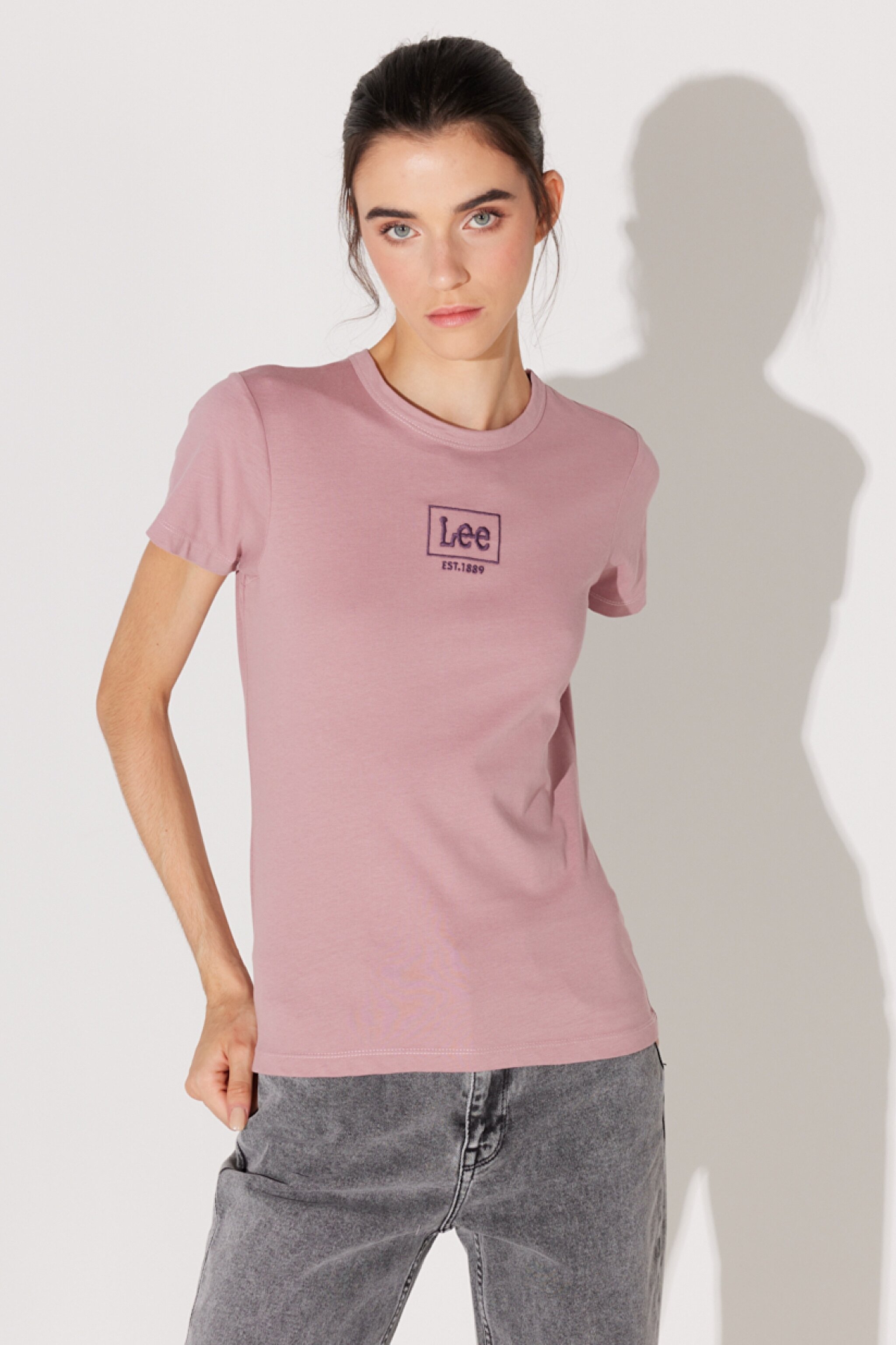 Slim Fit Dar Kesim %100 Pamuk Bisiklet Yaka Pembe Tişört