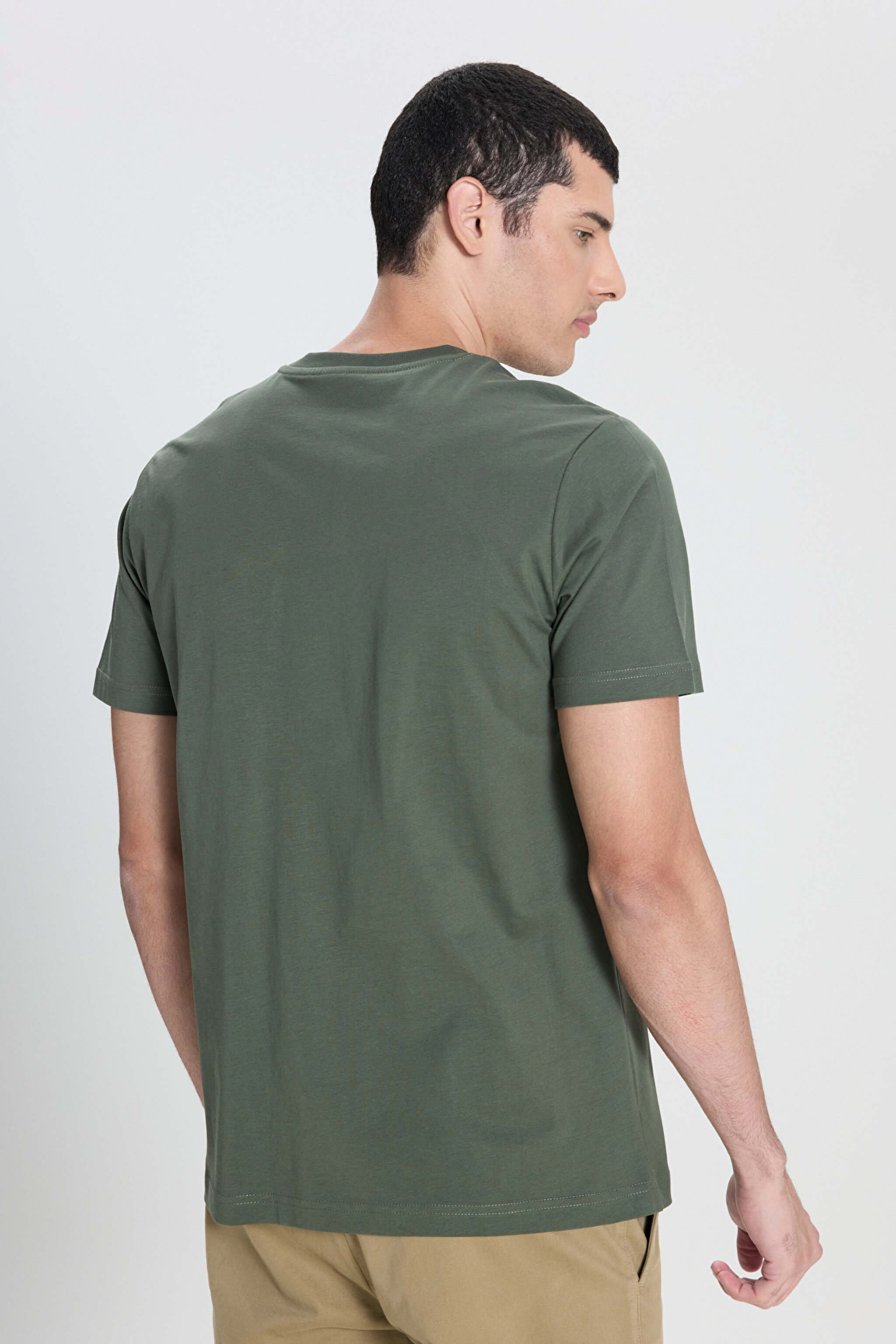 Regular Fit Rahat Kesim Bisiklet Yaka %100 Pamuk Yeşil Tişört - Olive-L60UFQ308 (görsel 5)