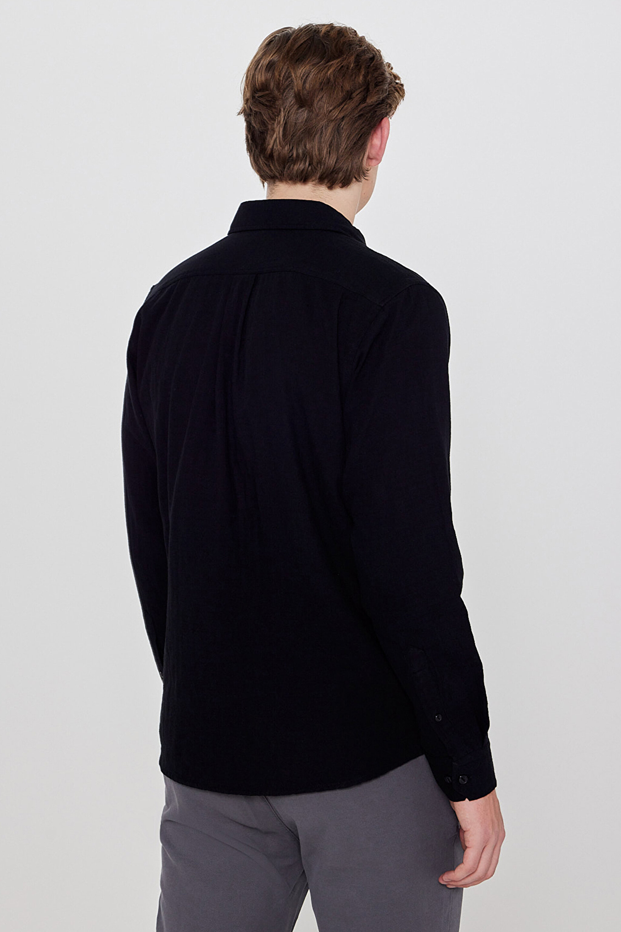 Relaxed Fit Geniş Kesim %100 Pamuk Beyaz Gömlek - Black-L66N205295001 (görsel 5)