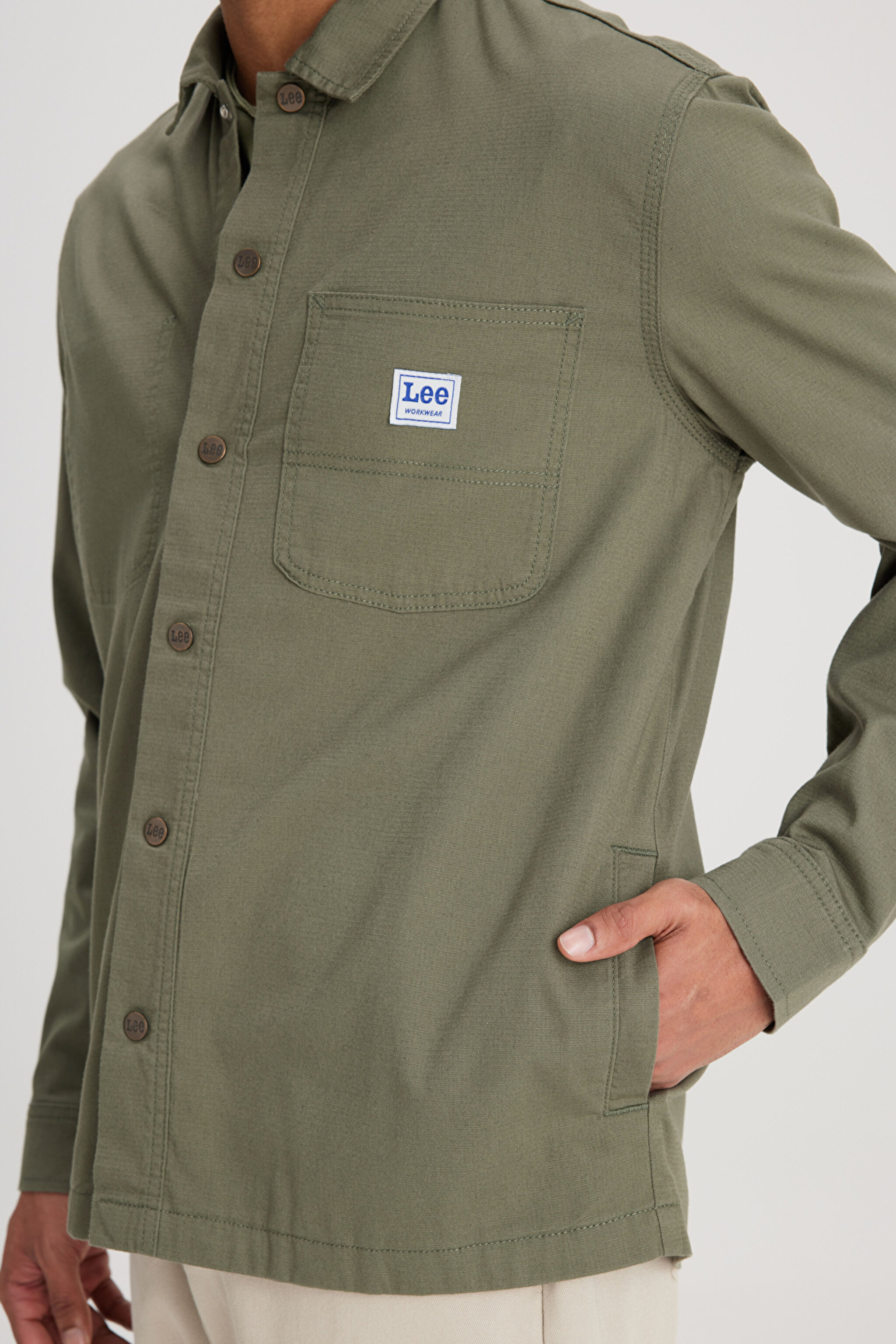 Relaxed Fit Geniş Kesim Zeytin Yeşili Gömlek - Olive Grove-L67R205035A61 (görsel 6)