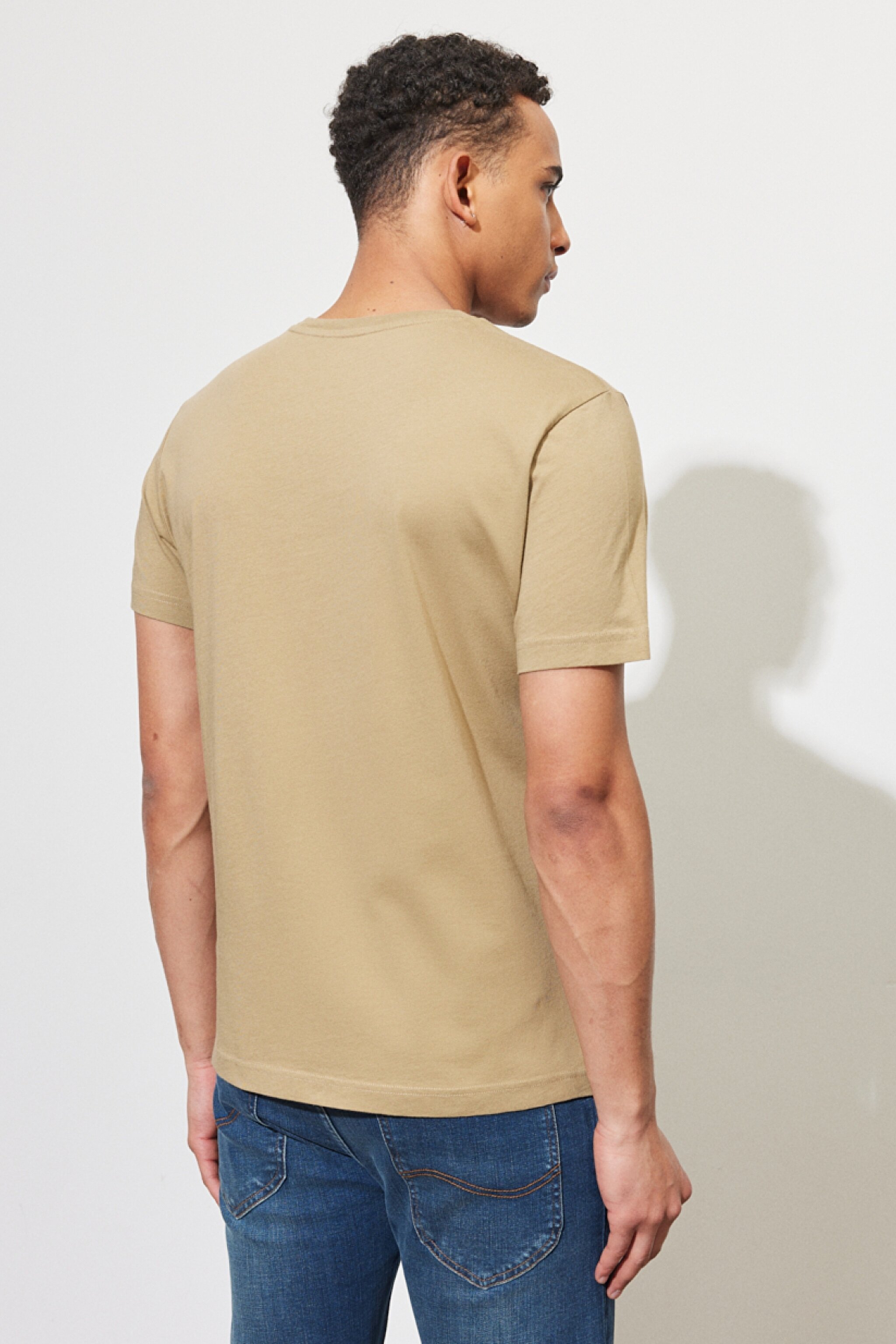 Regular Fit Rahat Kesim %100 Pamuk Wobbly Logo Crew Neck Tişört - Clay-L68TYS56 (görsel 6)