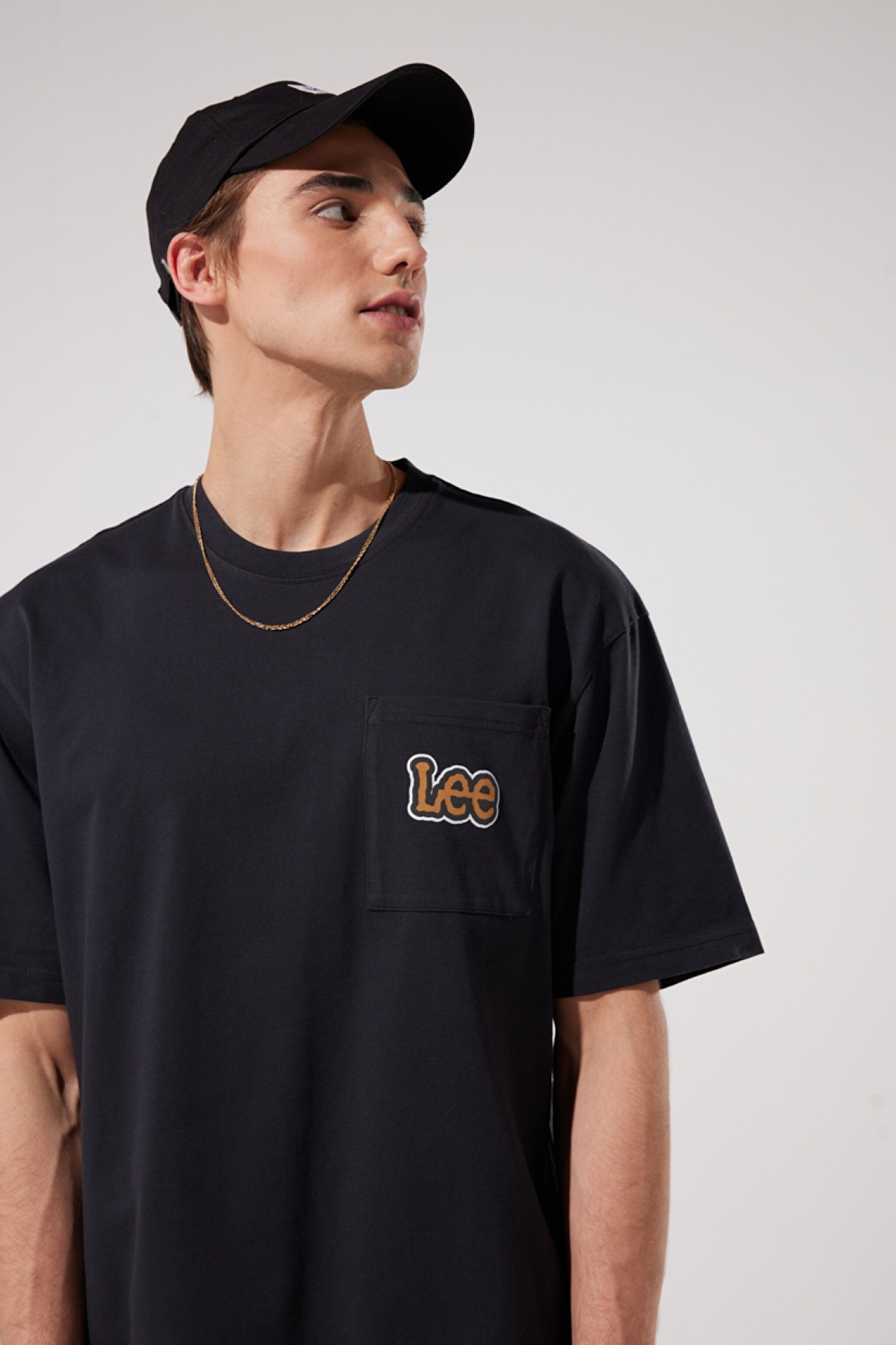 Loose Fit Rahat Kesim %100 Pamuk Bisiklet Yaka Siyah Tişört - Washed Black-L69ICOON (görsel 2)