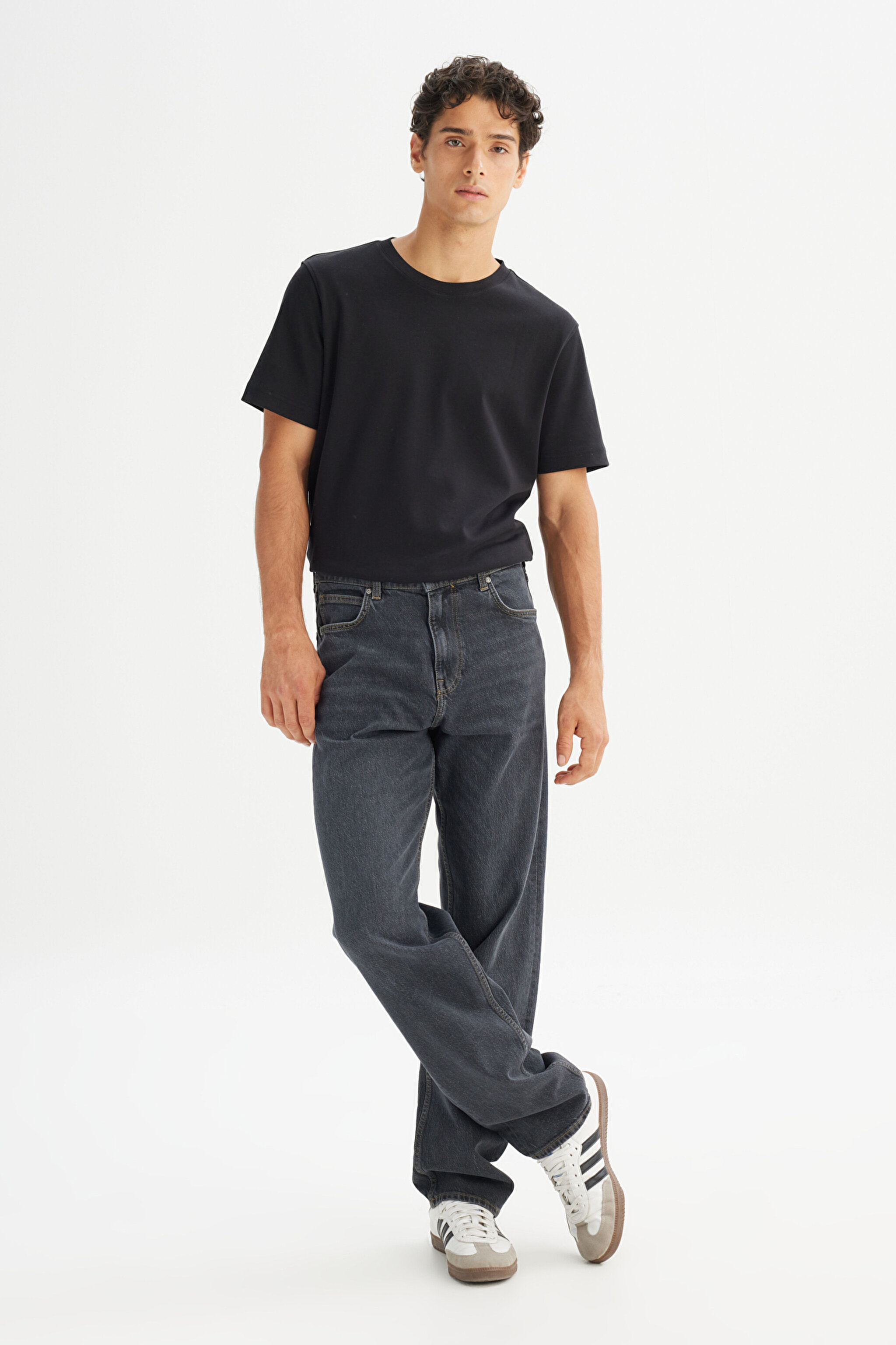 Asher Loose Fit Rahat Kesim Düşük Bel Siyah Denim Jean Pantolon - Black-L70E00003001