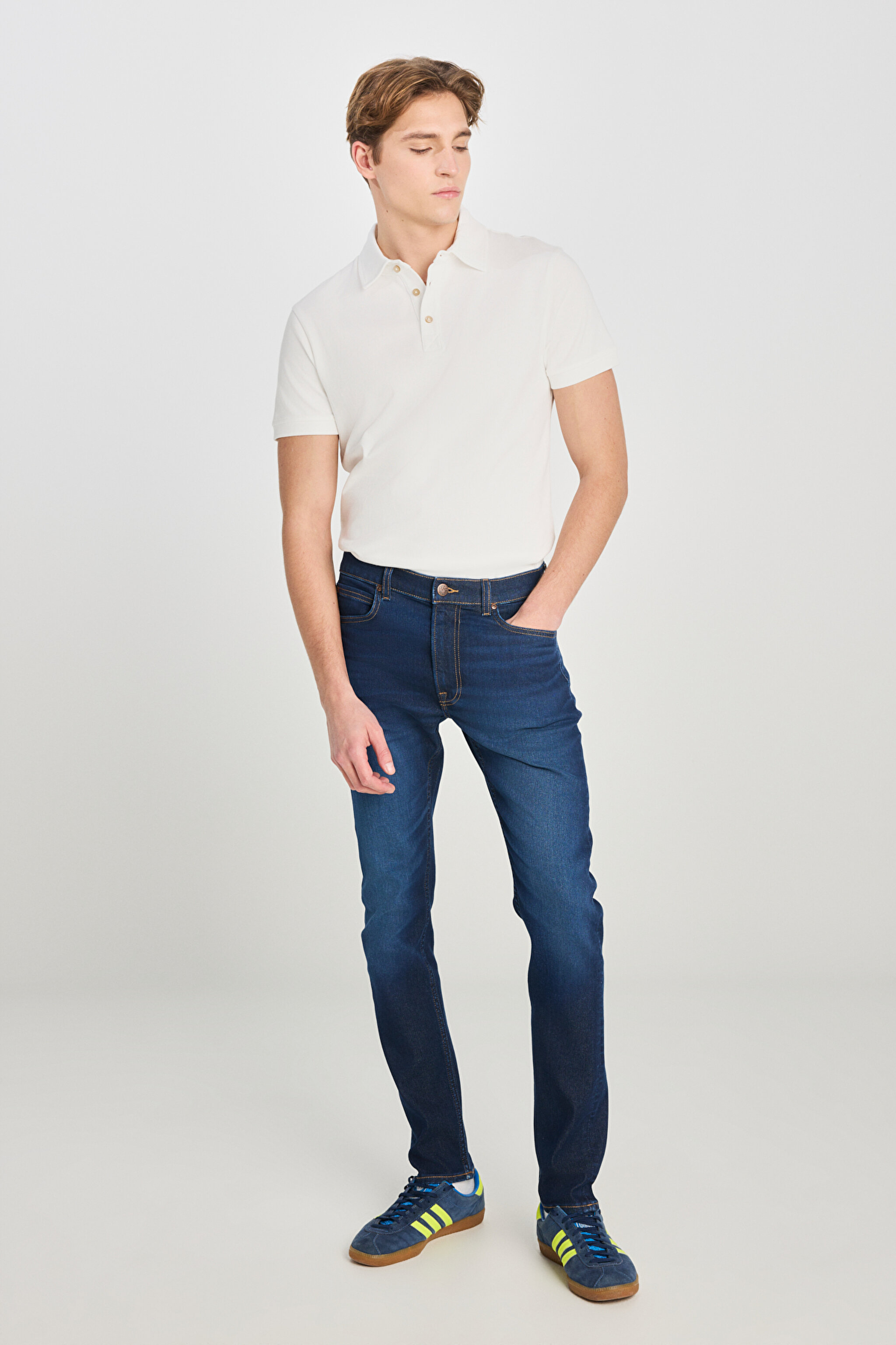 Luke Slim Fit Dar Kesim Mavi Pamuklu Esnek Jean Denim Pantolon - Mid Indigo-L71900037381 (görsel 2)