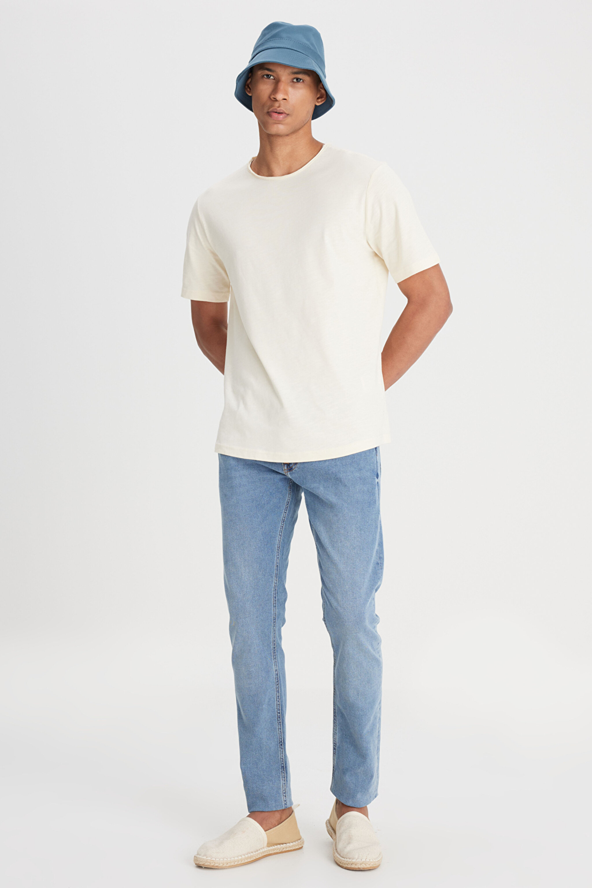 Luke Slim Fit Dar Kesim Normal Bel Mavi Esnek Jean Kot Pantolon - Mid Blue-L719059XT (görsel 2)