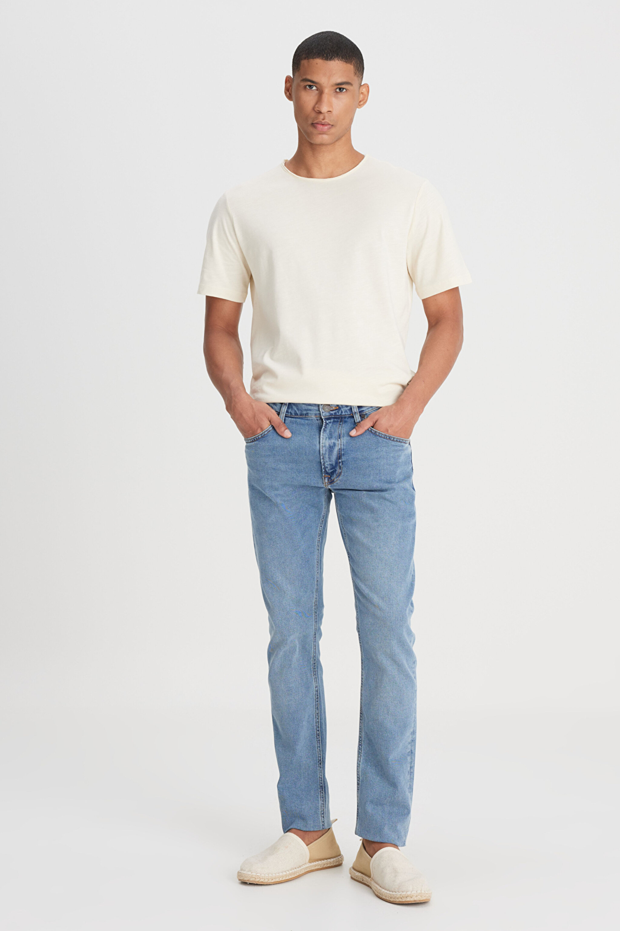 Luke Slim Fit Dar Kesim Normal Bel Mavi Esnek Jean Kot Pantolon - Mid Blue-L719059XT (görsel 3)