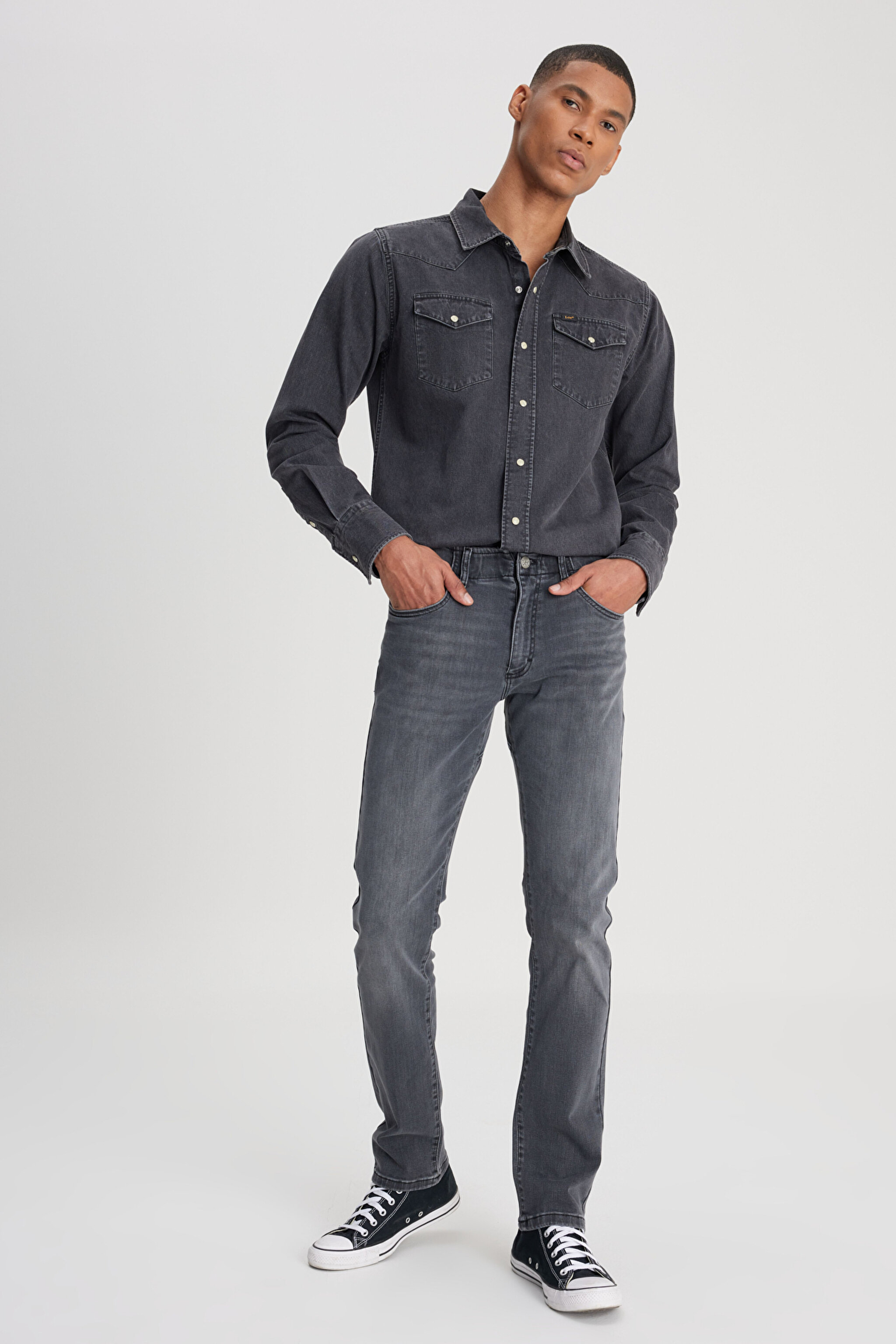 Slim Tapered Fit Dar Kesim Normal Bel Düz Paça Extreme Motion Koyu Gri Esnek Jean Kot Pantolon