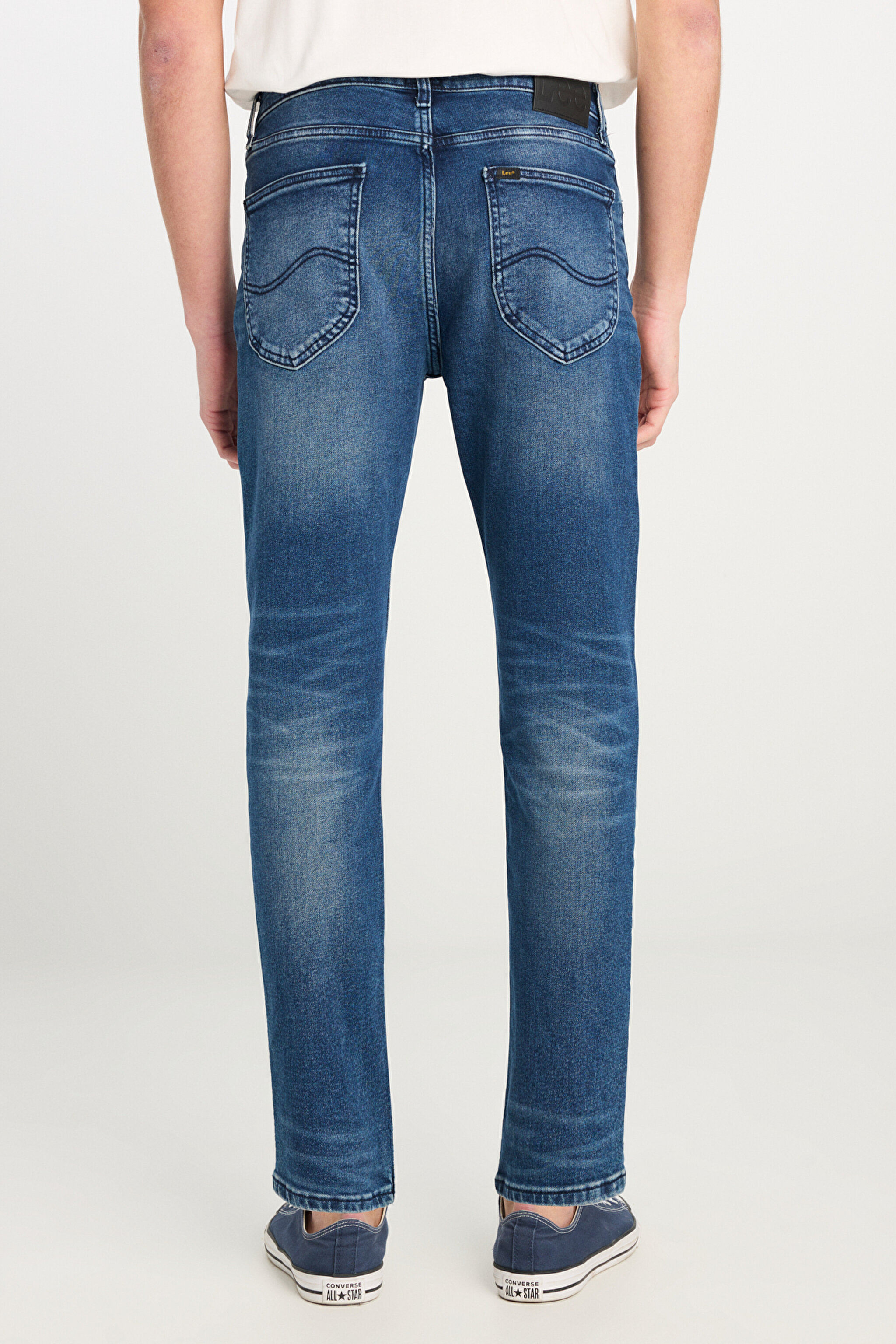 Austin Regular Tapered Fit Daralan Kesim Mavi Pamuklu Esnek Jean Denim Pantolon - Mid Indigo-L733025318 (görsel 4)