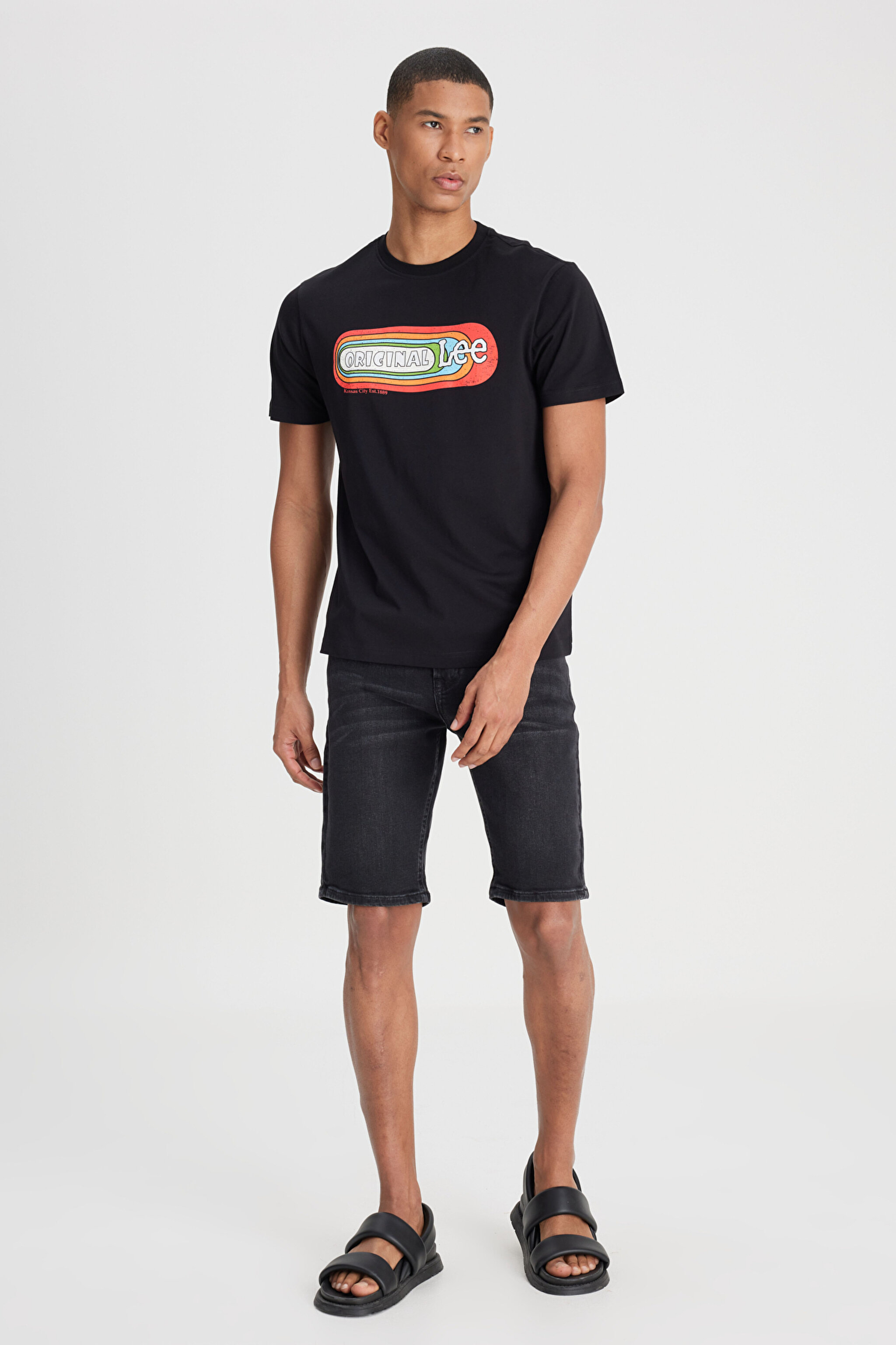 Regular Fit Normal Kesim Normal Bel Siyah Esnek Jean Kot Şort - Black Worn in-L73MKPC48 (görsel 3)