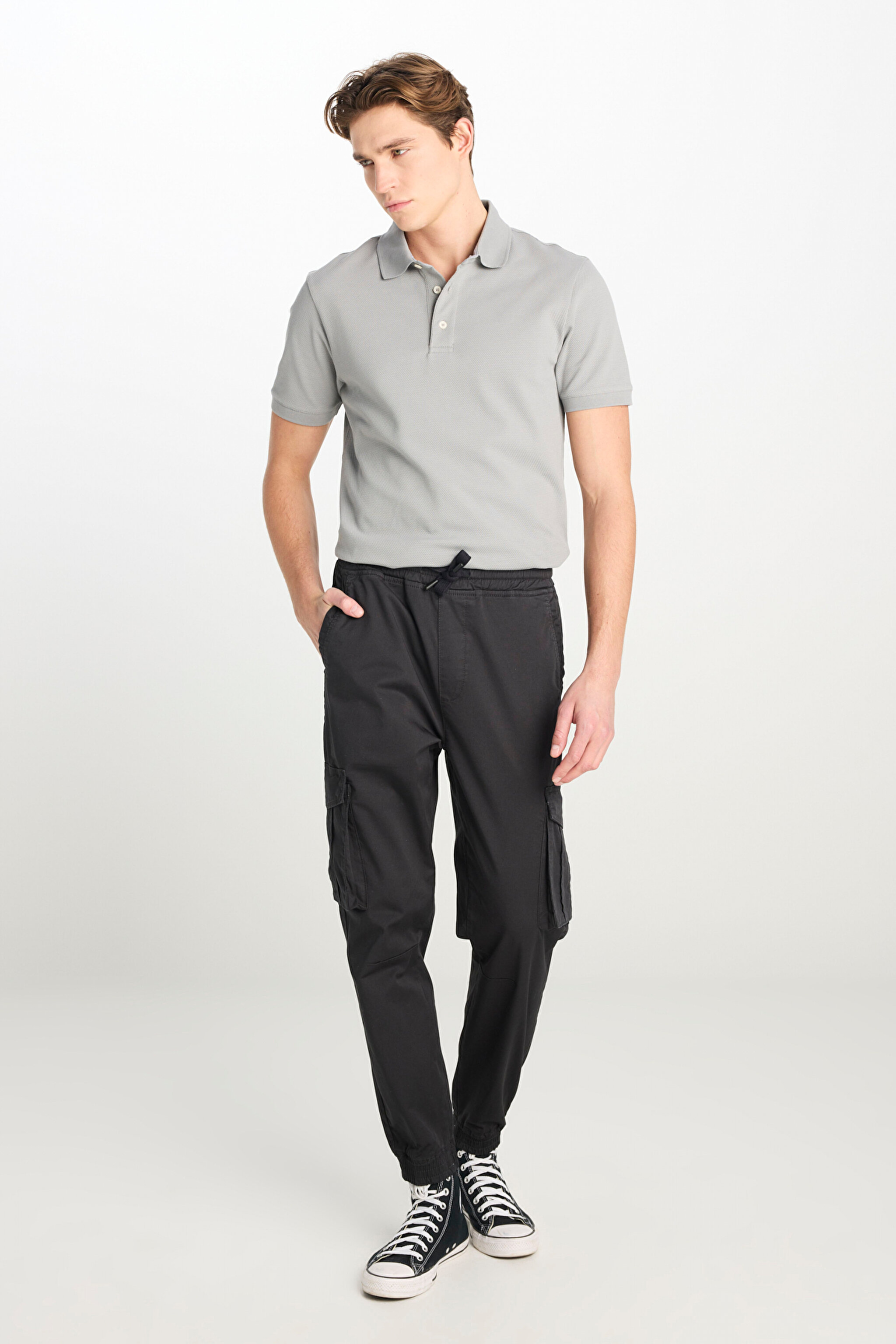 Regular Fit Normal Kesim Ribanalı Paça Kargo Cepli Antrasit Jogger Pantolon