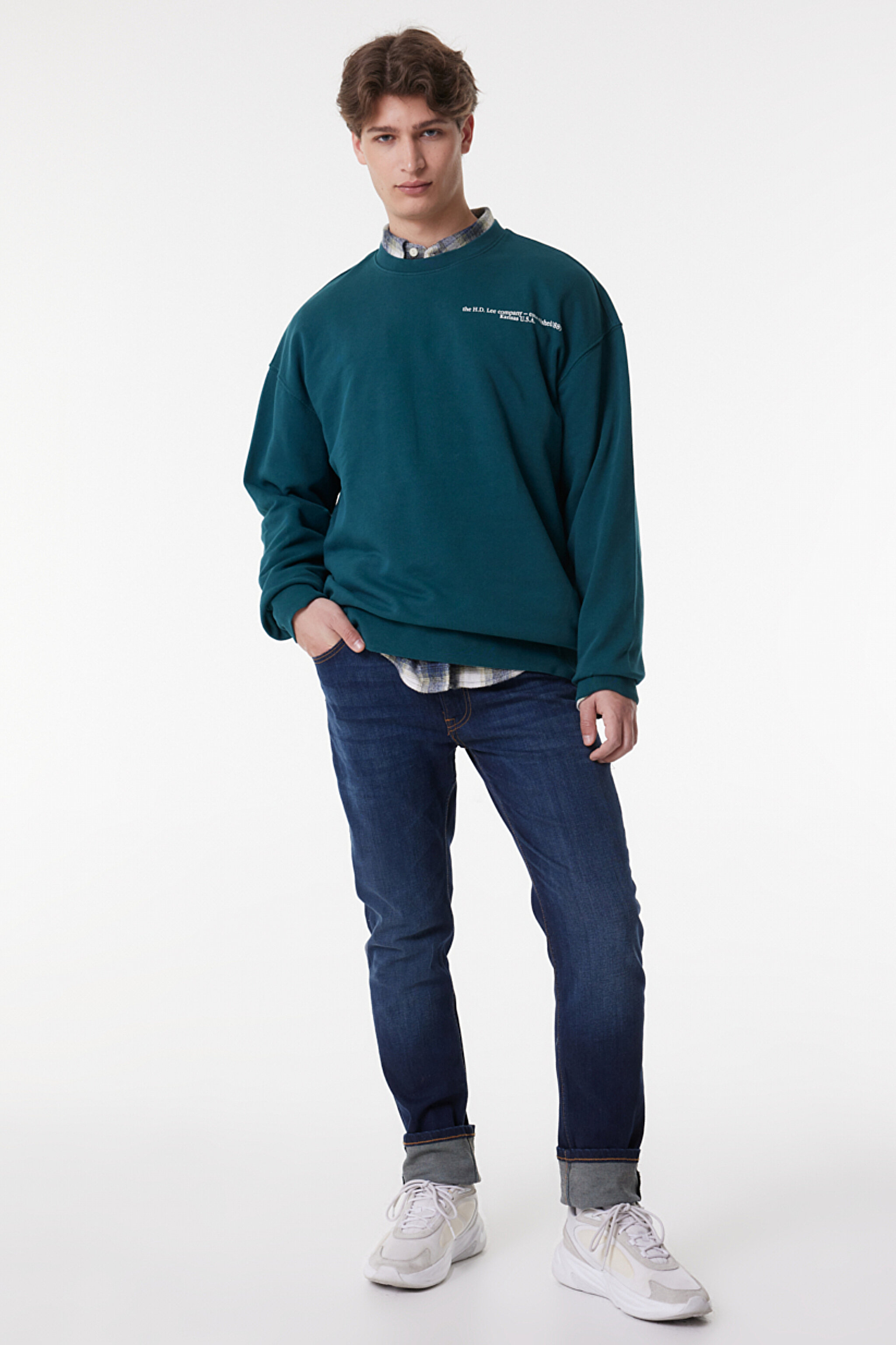 Regular Fit Normal Kesim %100 Pamuk Bisiklet Yaka Şardonlu Sweatshirt - Esmeralda-L84ITJ96 (görsel 2)